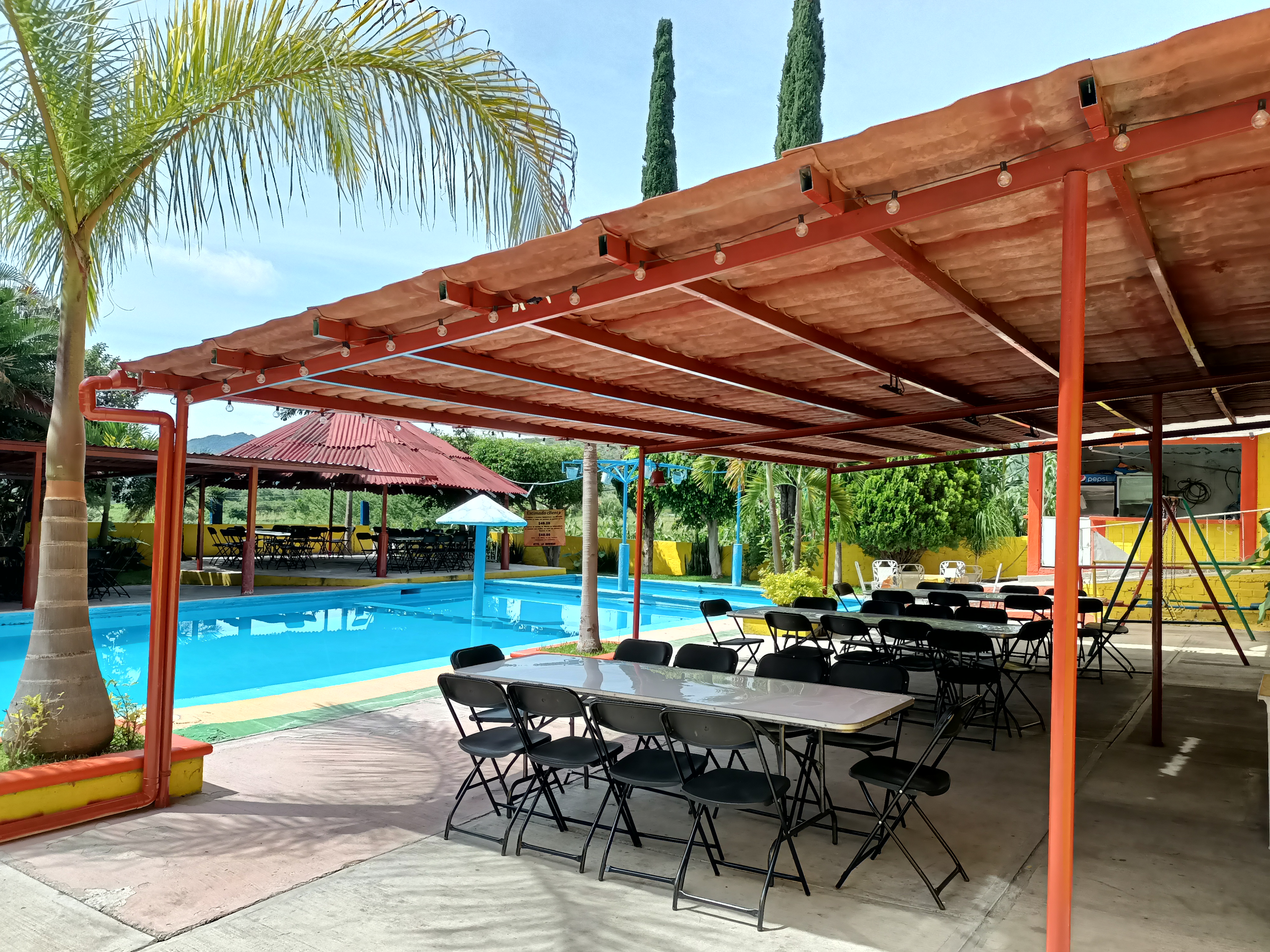 RESTAURANTE "EL CAZADOR" TELOLOAPAN image 4