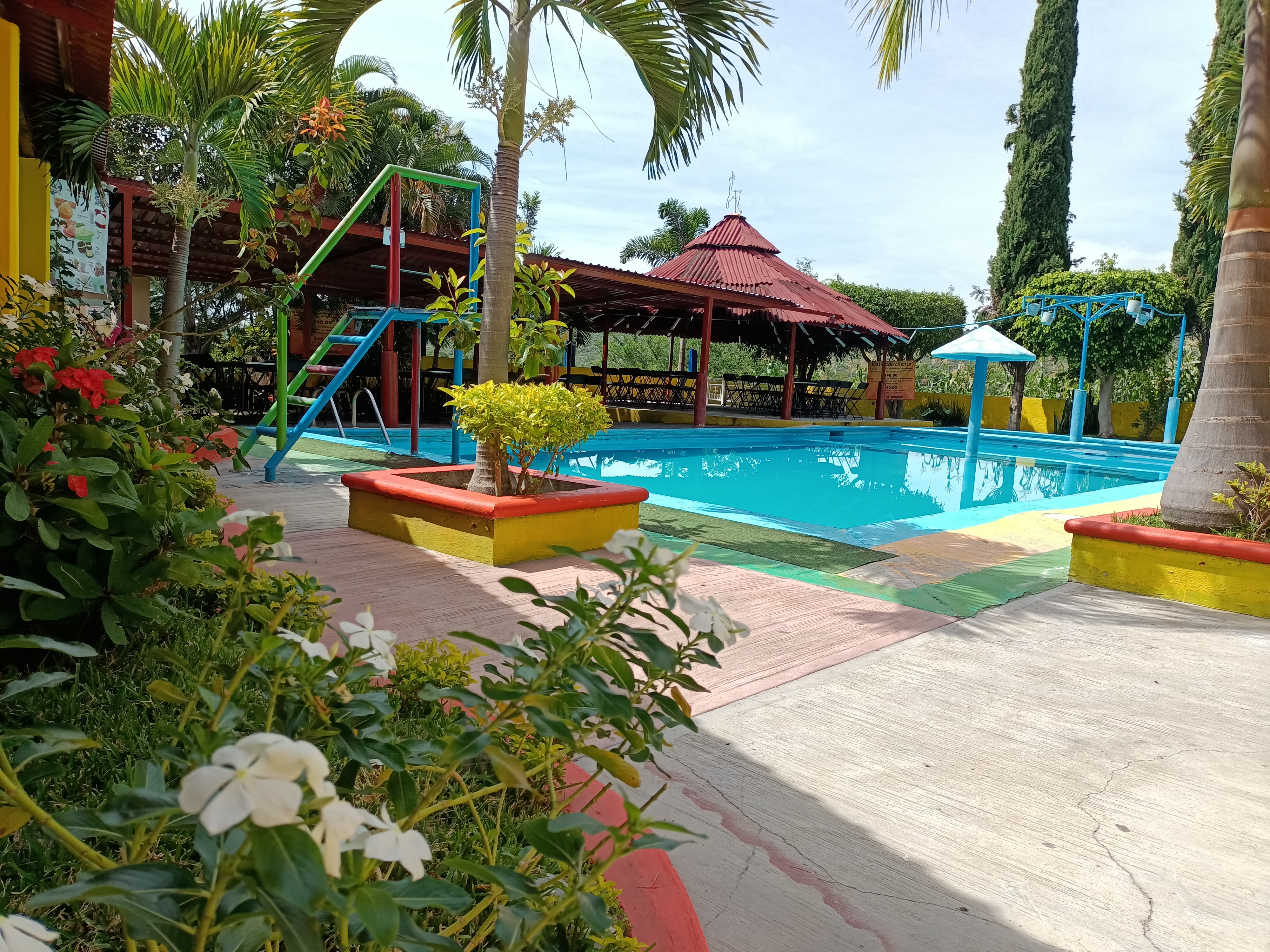 RESTAURANTE "EL CAZADOR" TELOLOAPAN image 5