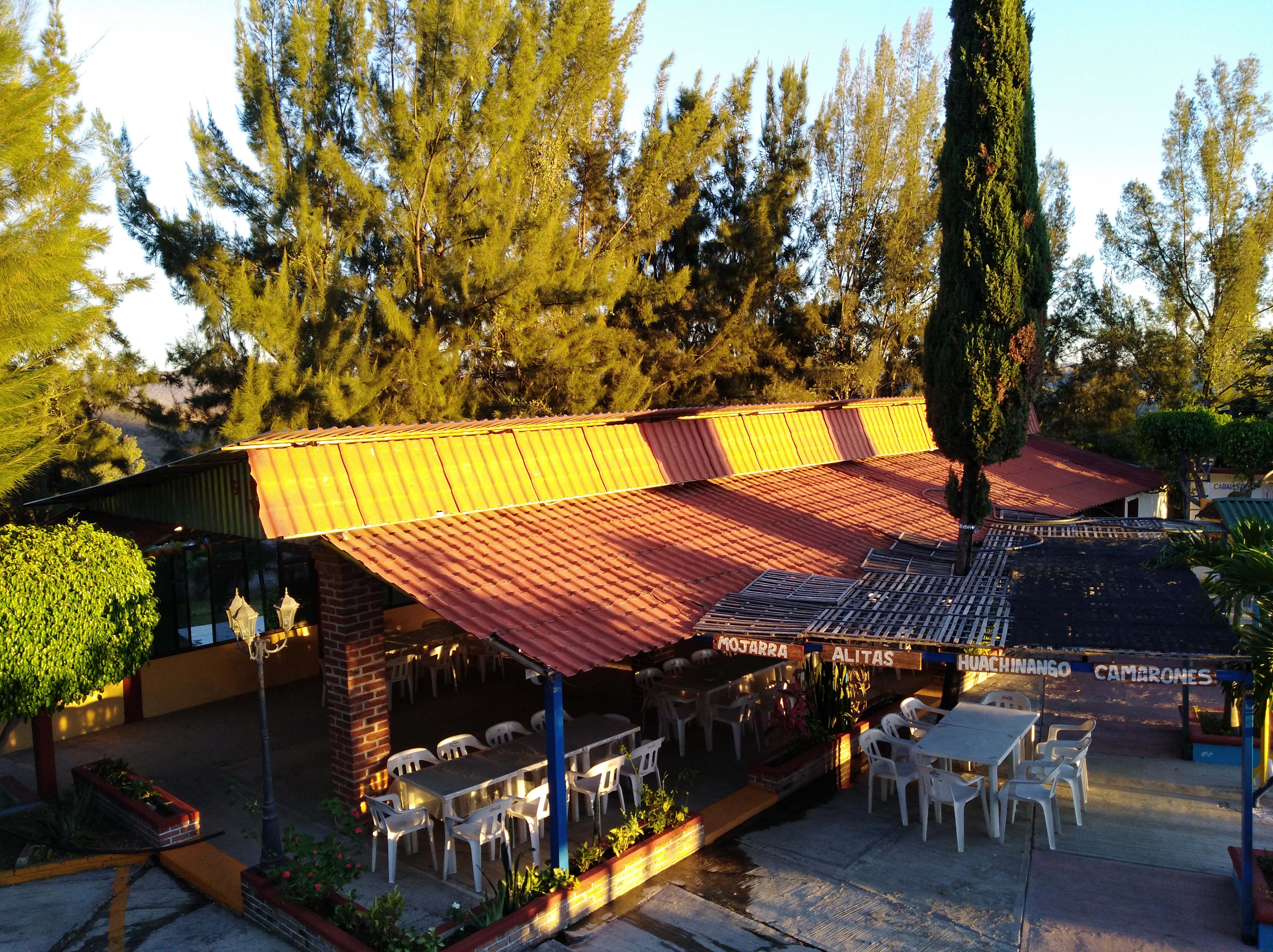 RESTAURANTE "EL CAZADOR" TELOLOAPAN image 10