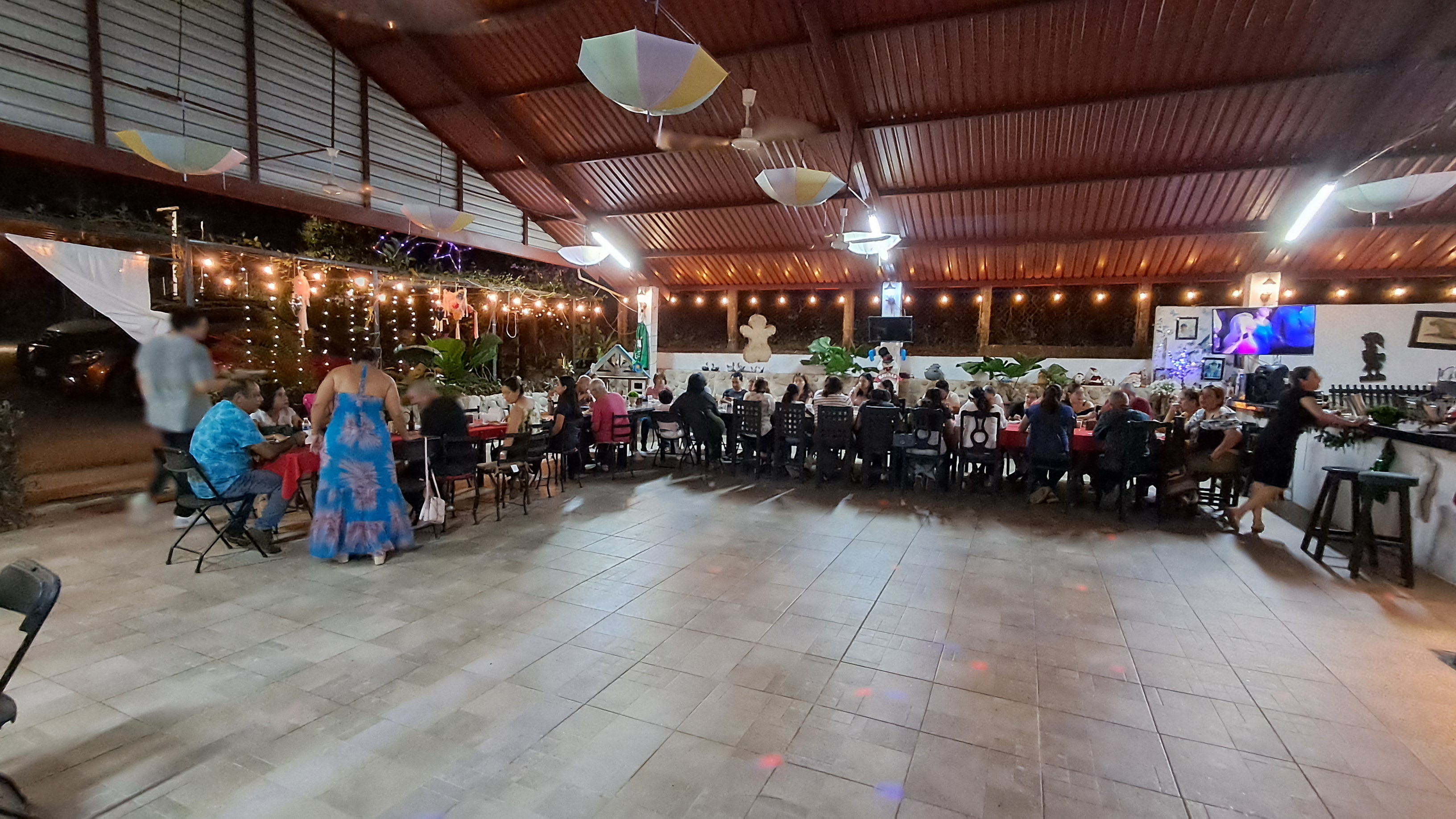 El Sazón de Loren image 5