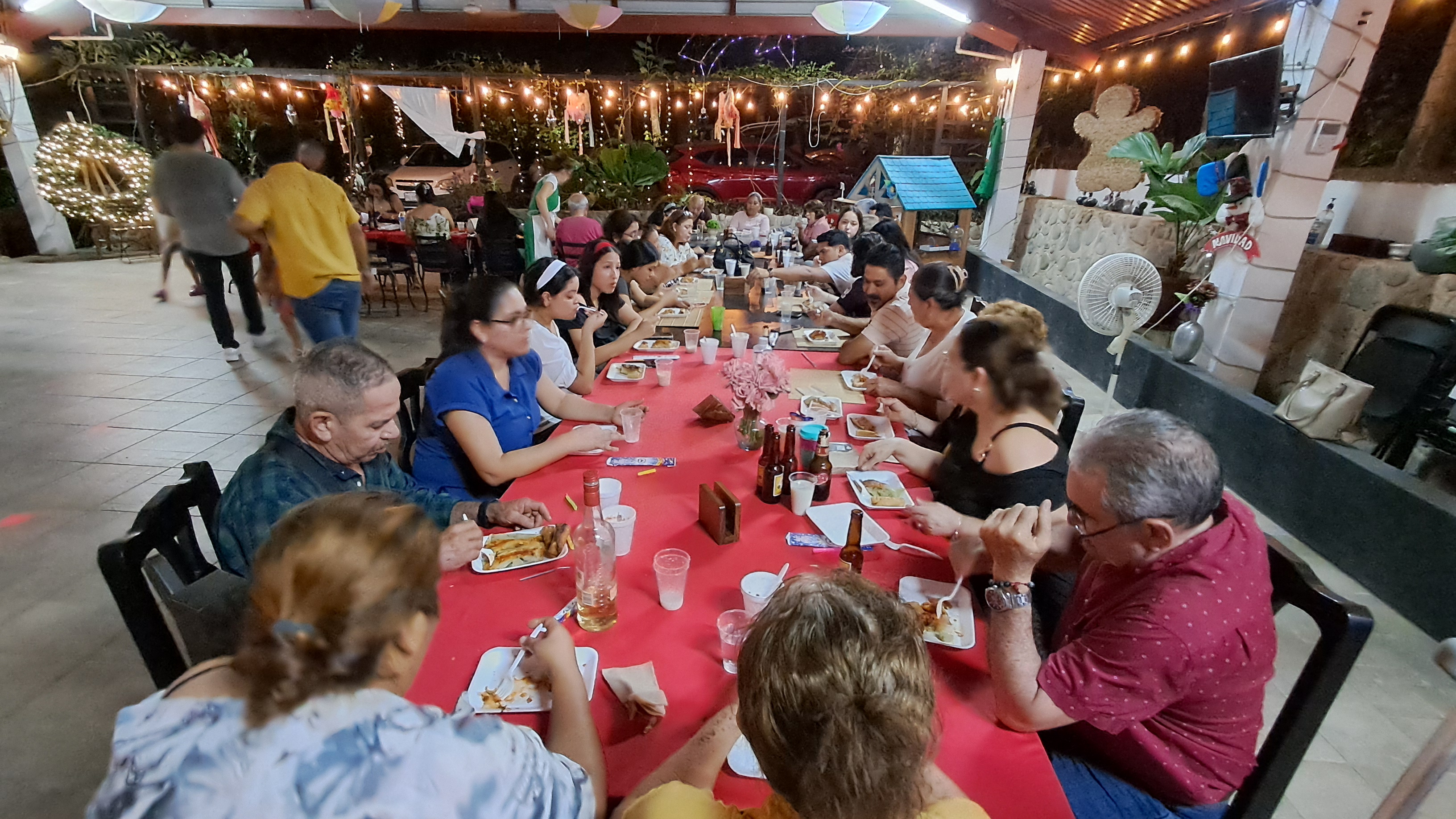 El Sazón de Loren image 10