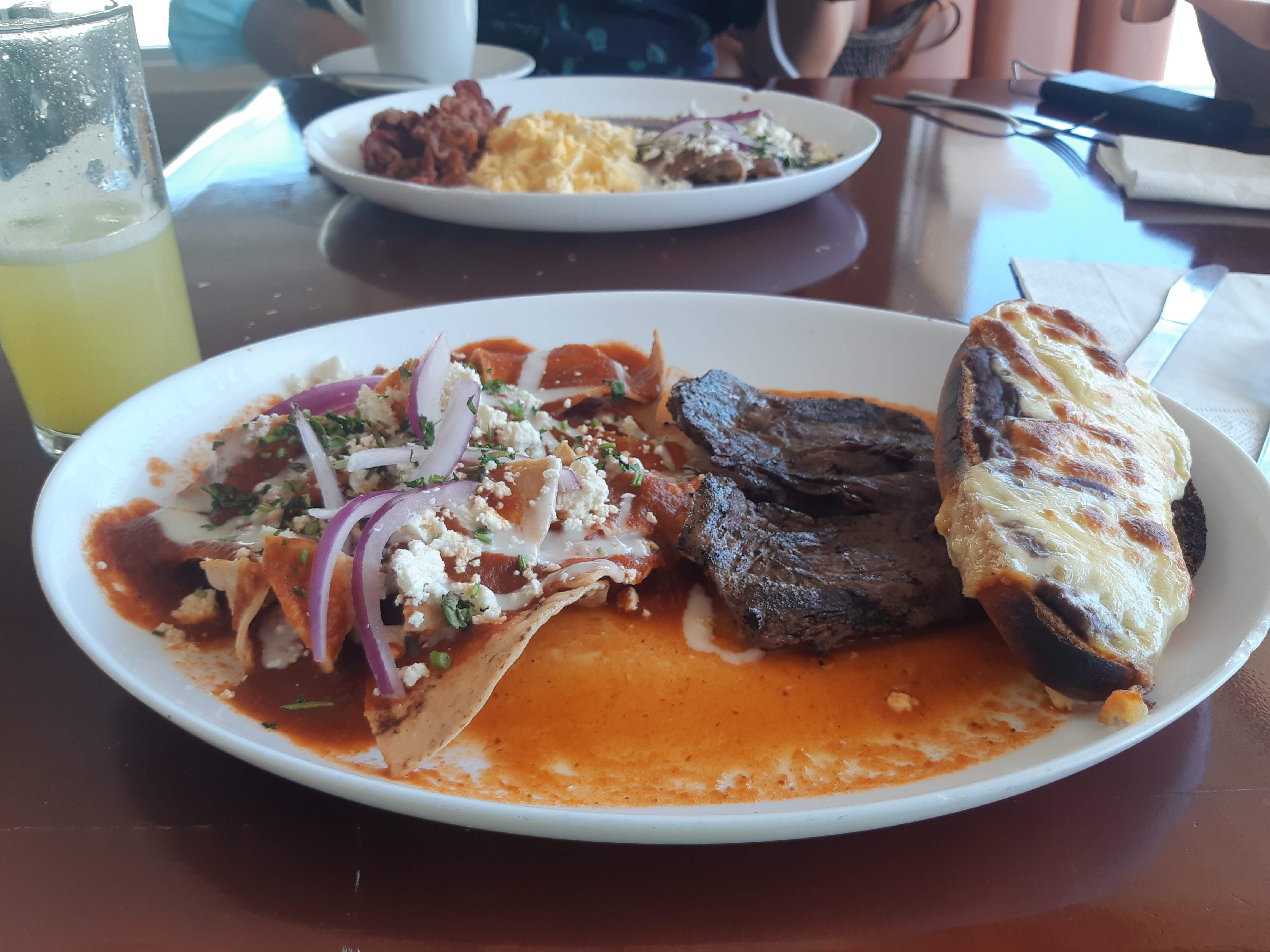 La Fonda Inn image 2