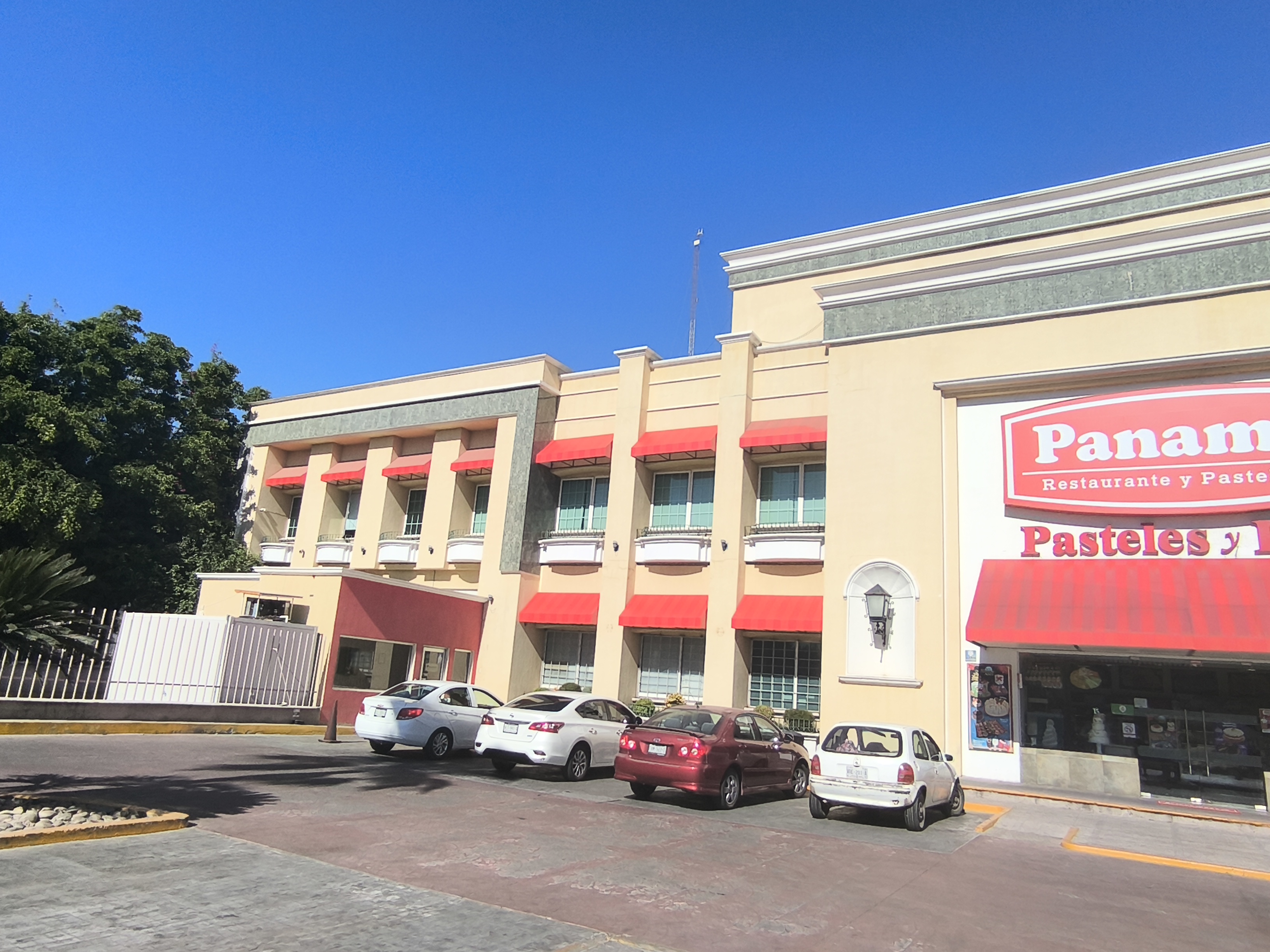 Panamá Restaurante y Pastelería Pedro Infante image 5