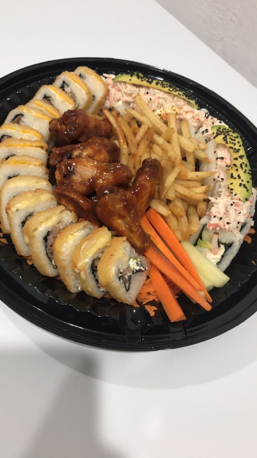 Sakura - sushi & wings image 2