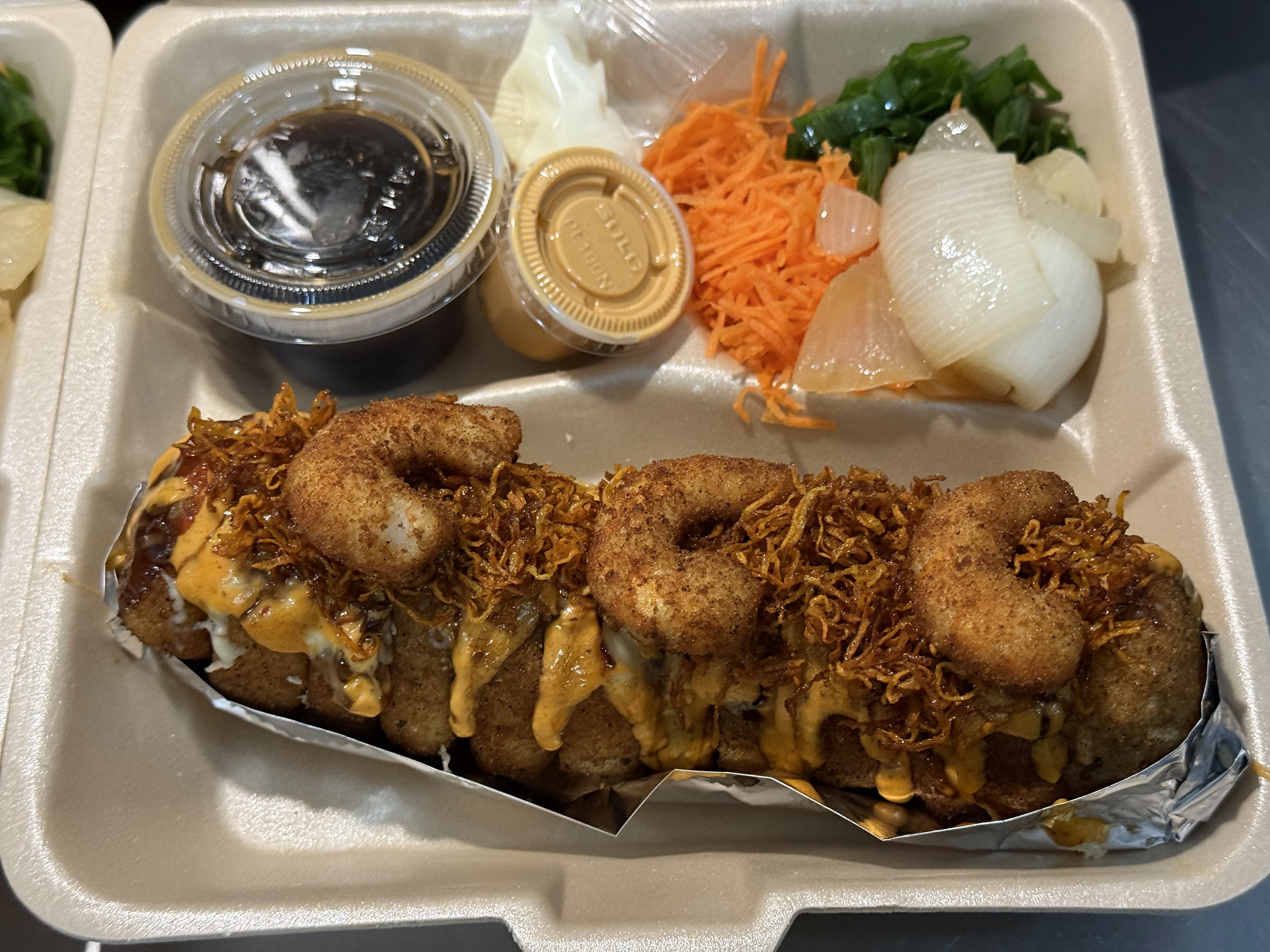 Otro Rollo Sushi image 5