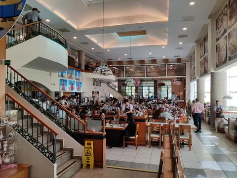 Cake Shop & Restaurant Panama image 4