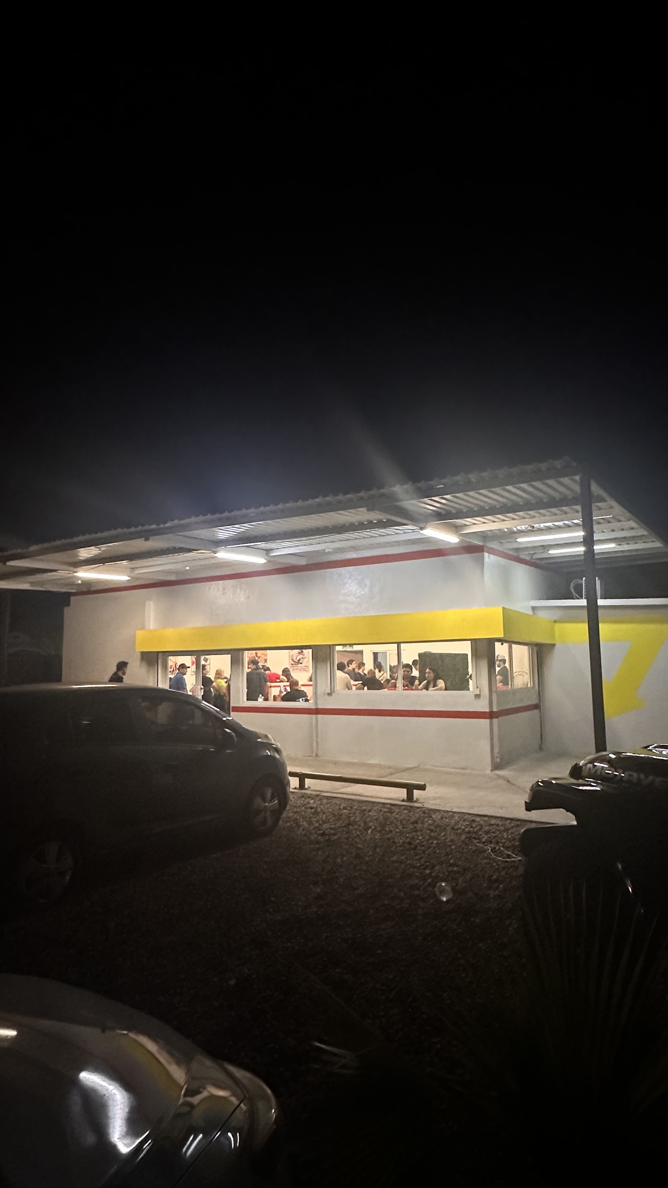 Sofi's burger image 6