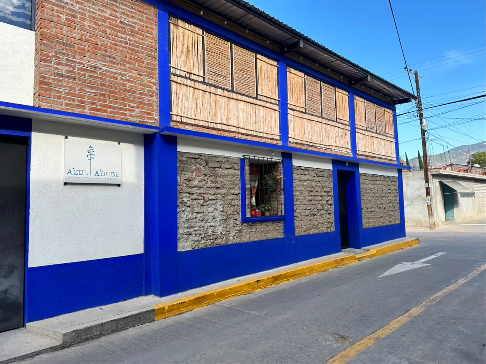 Azul adobe image 3