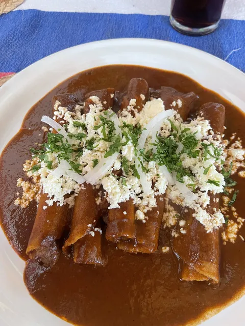 Doña Chica image 4