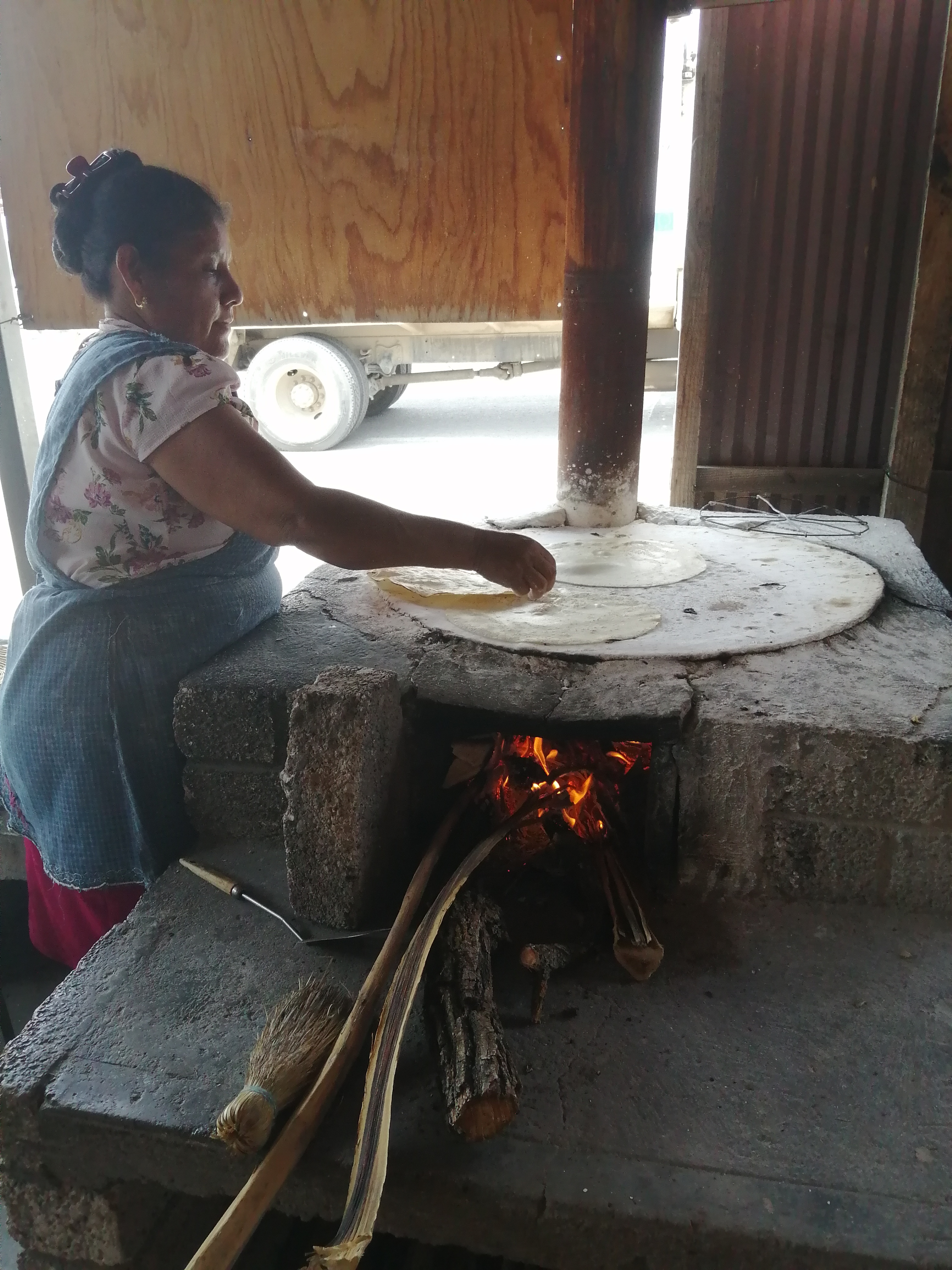 Comedor Jessy image 8