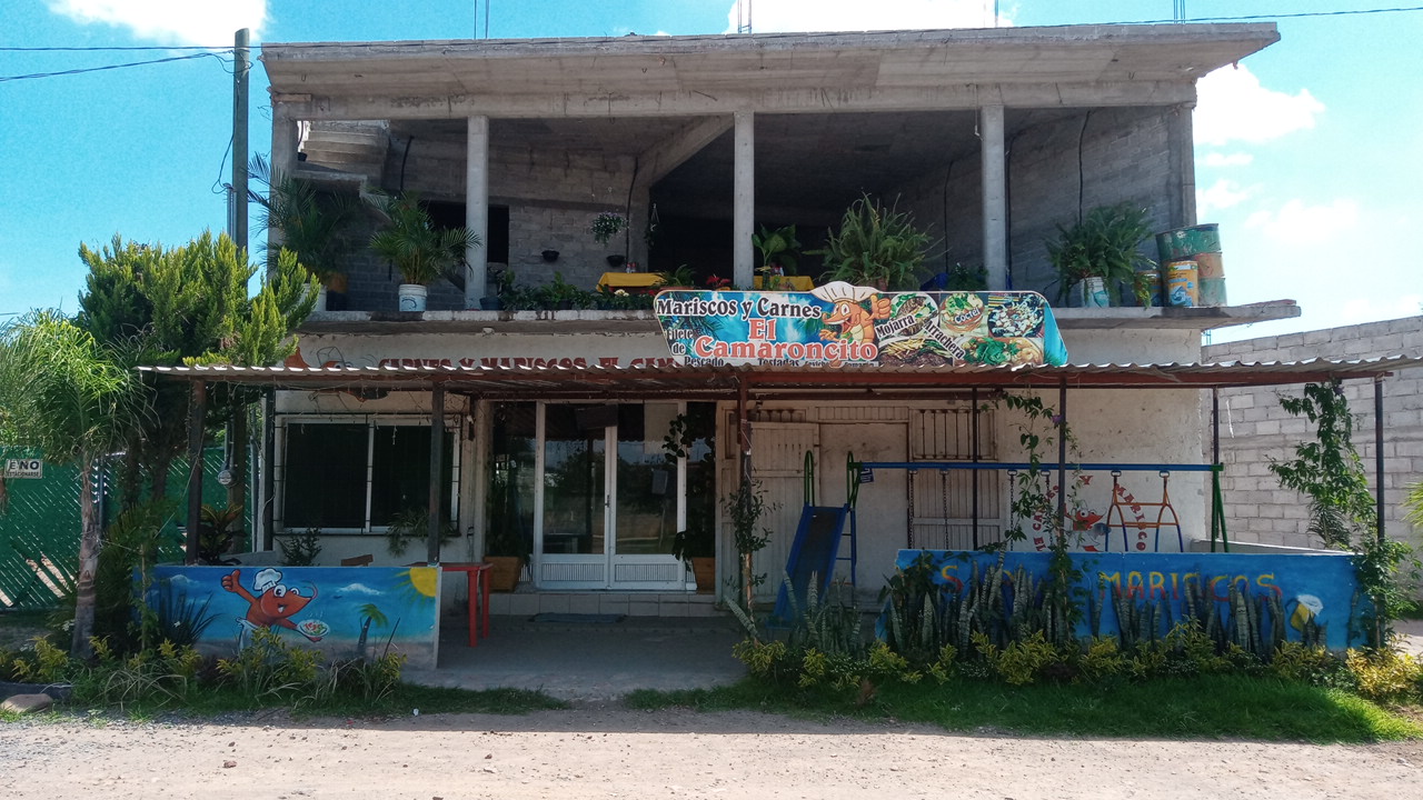 El Camaroncito Carnes Y Mariscos image 1
