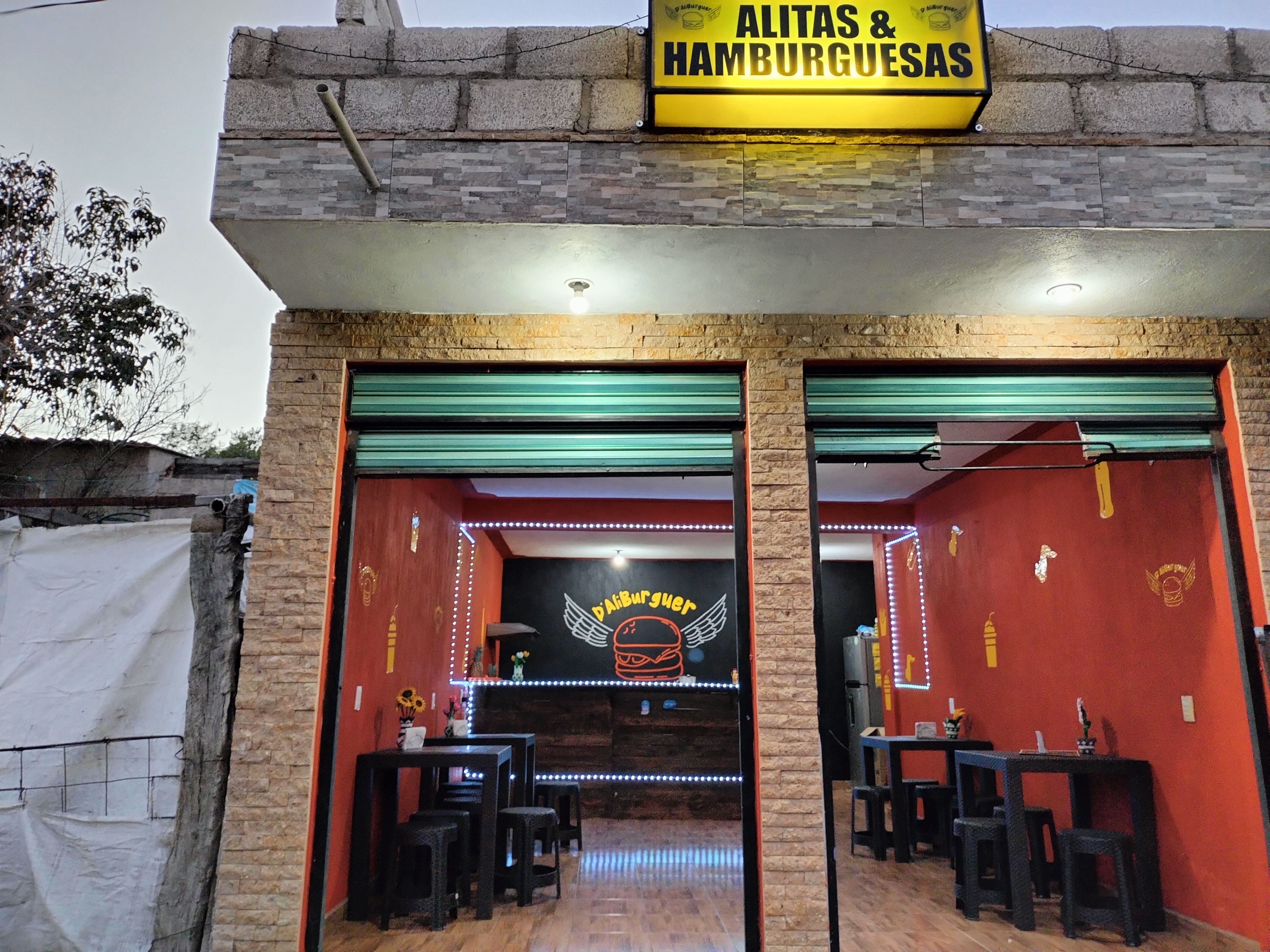 D AliBurguer image 1