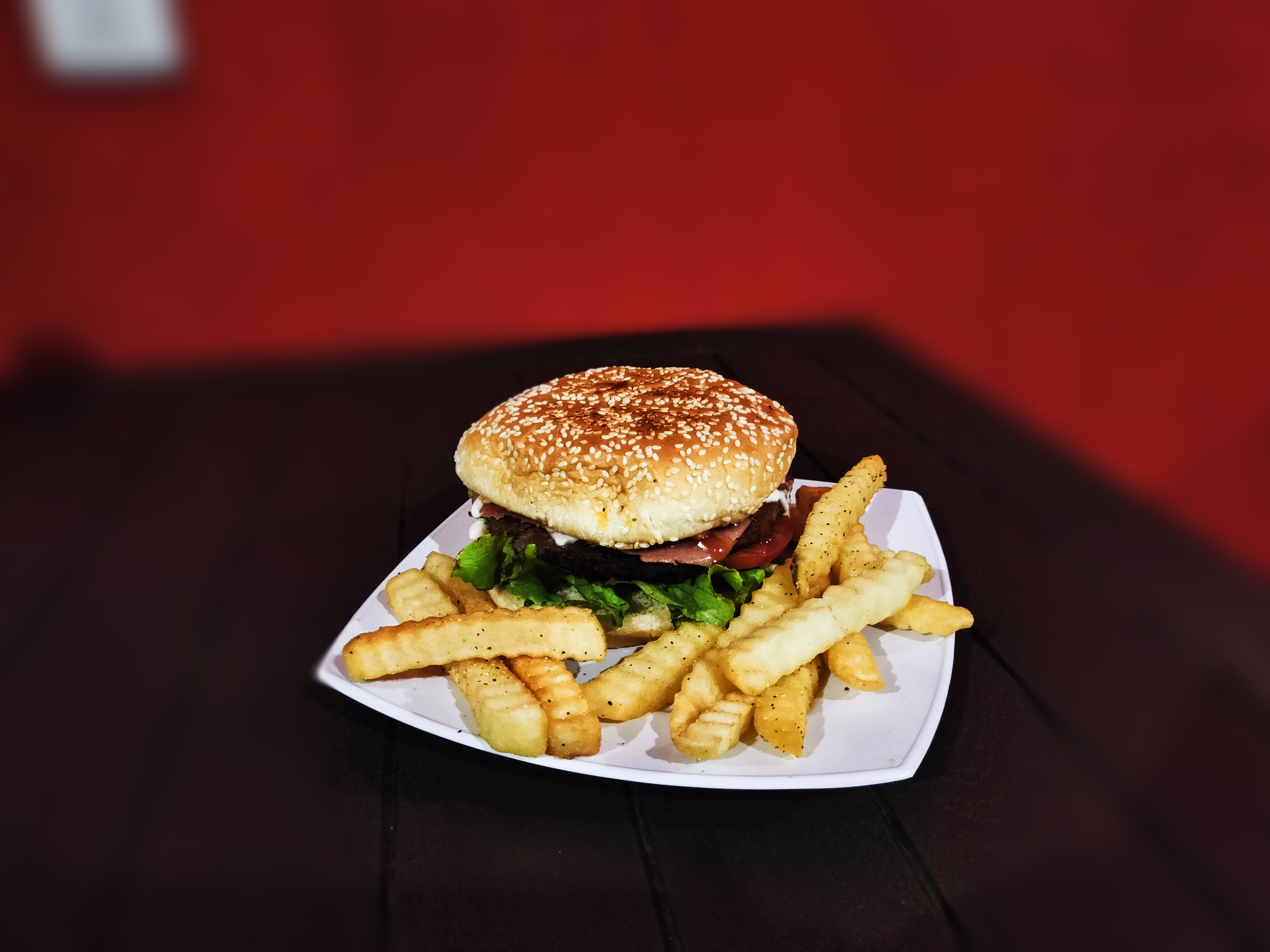 D AliBurguer image 2