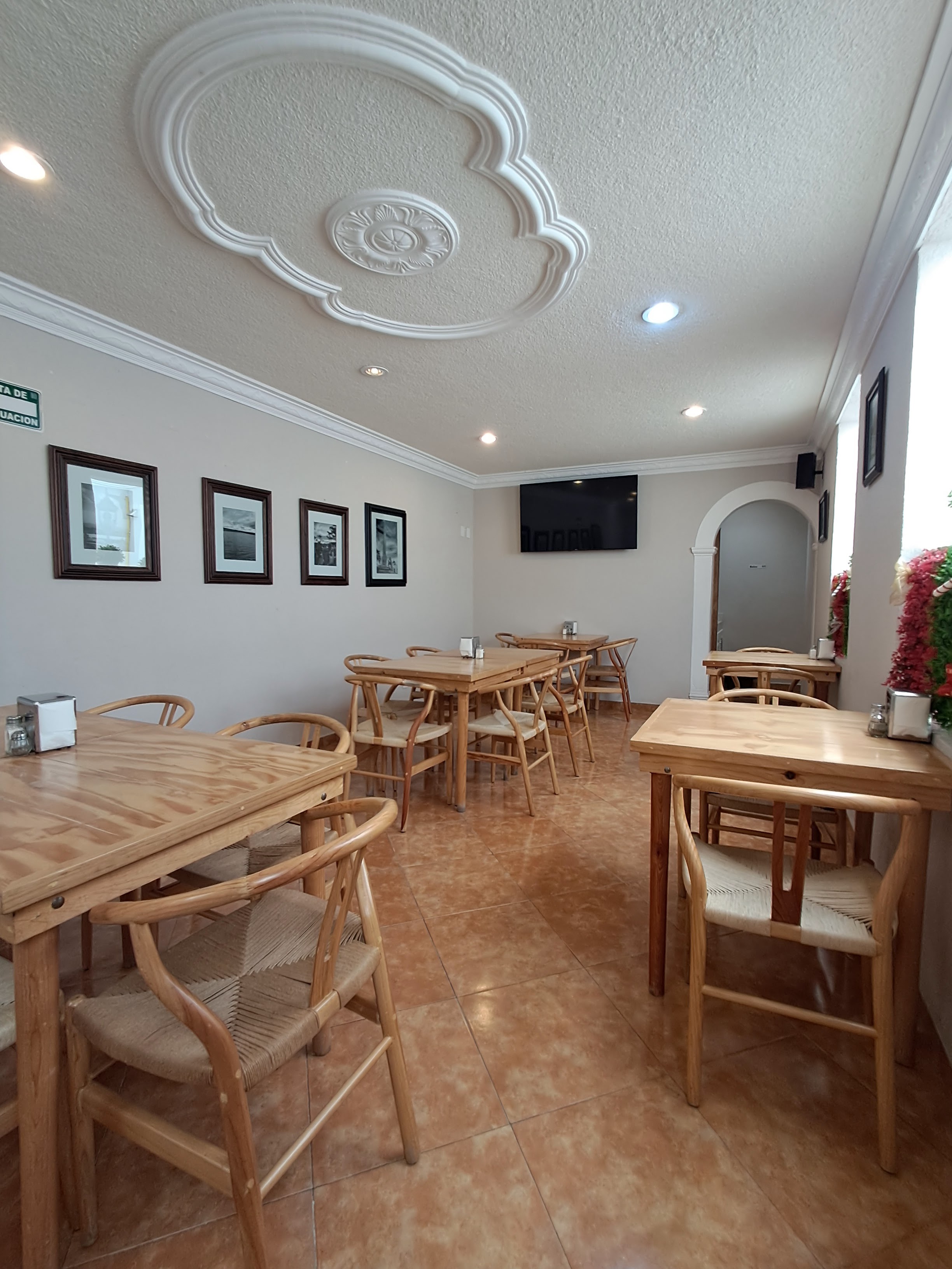 RESTAURANTE LA FINCA image 7