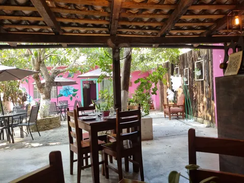 CASA MIA image 3