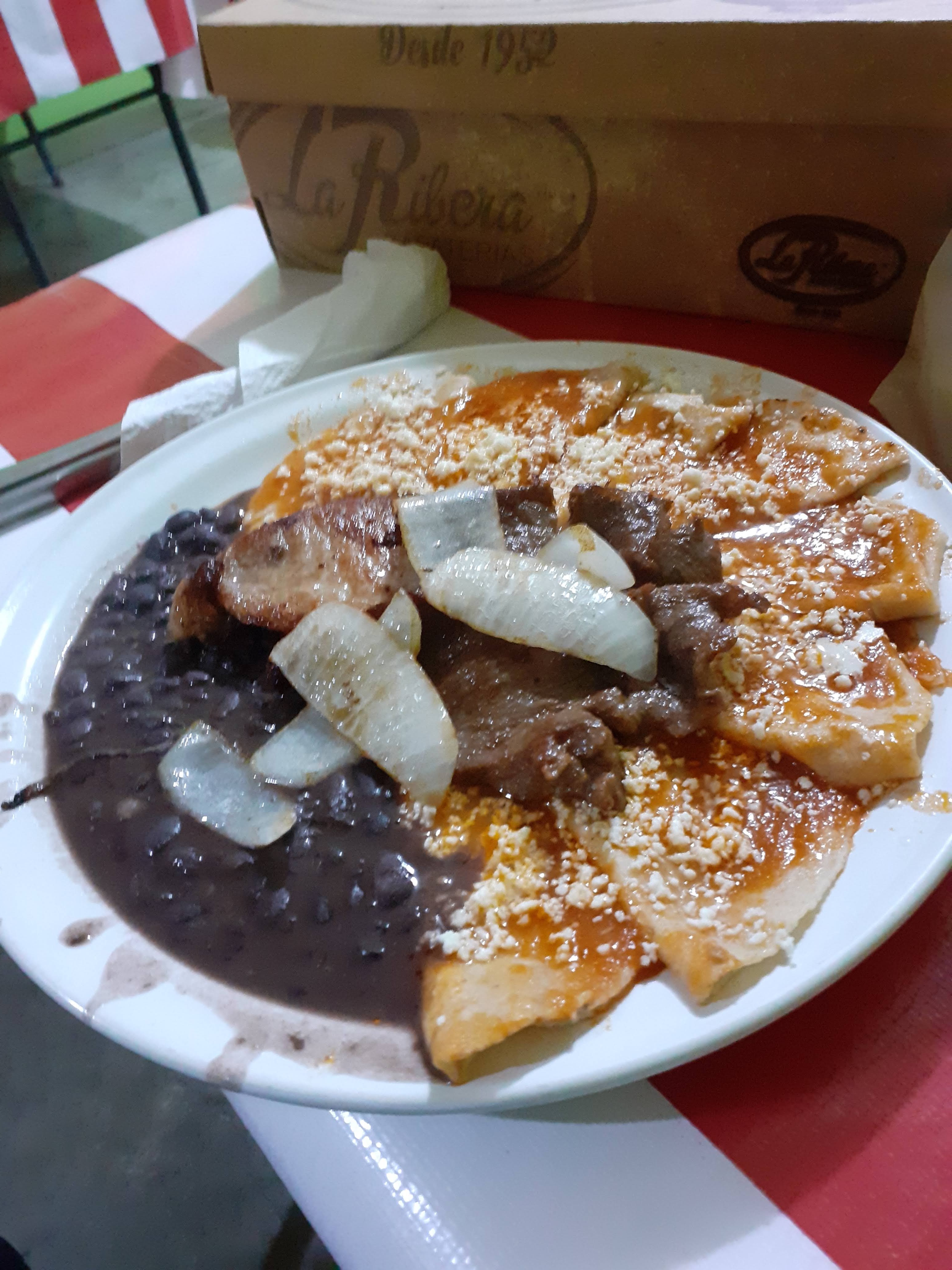 Comedor " Los Ficus's " image 1