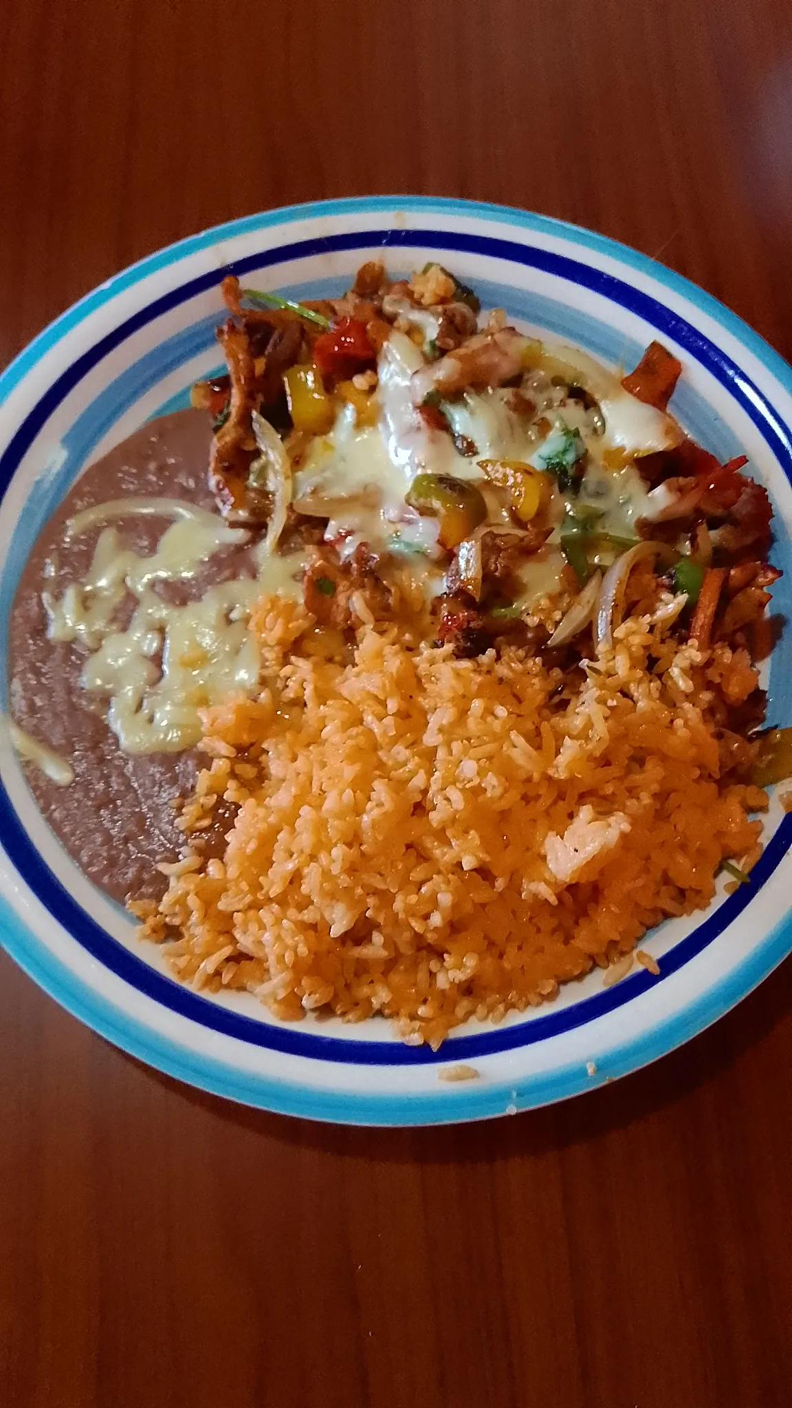 COMEDOR SÁNCHEZ image 5