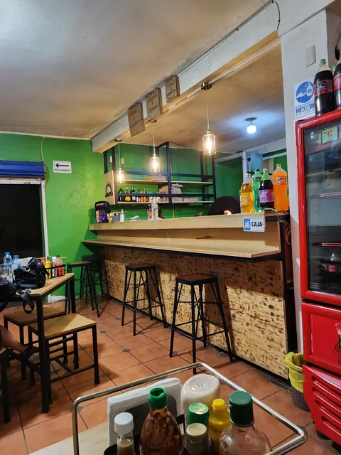 Pizzeria Tradicional image 1