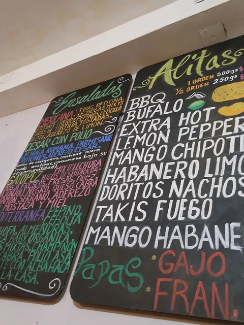 Pizzeria Tradicional image 5