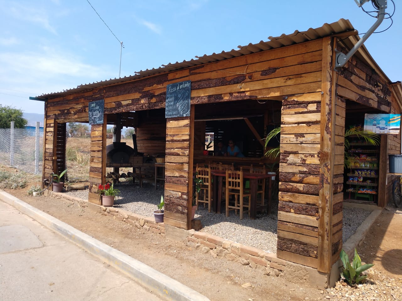 Comedor Familiar "El Hornito" image 2