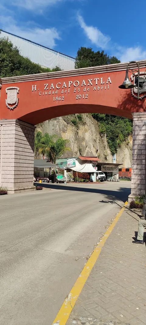 El Curtis image 6