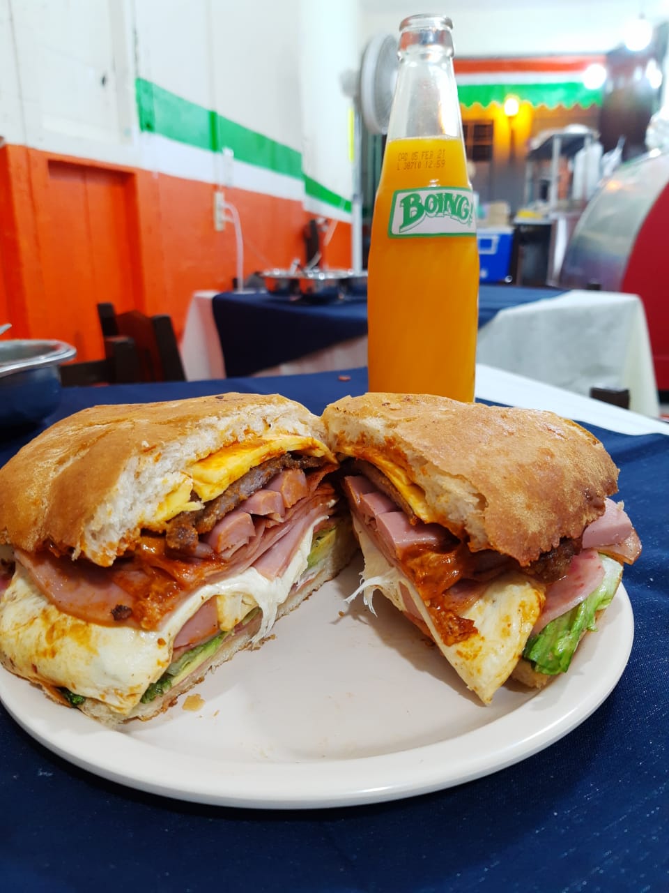 LOS TACONES, TAQUERÍA image 2