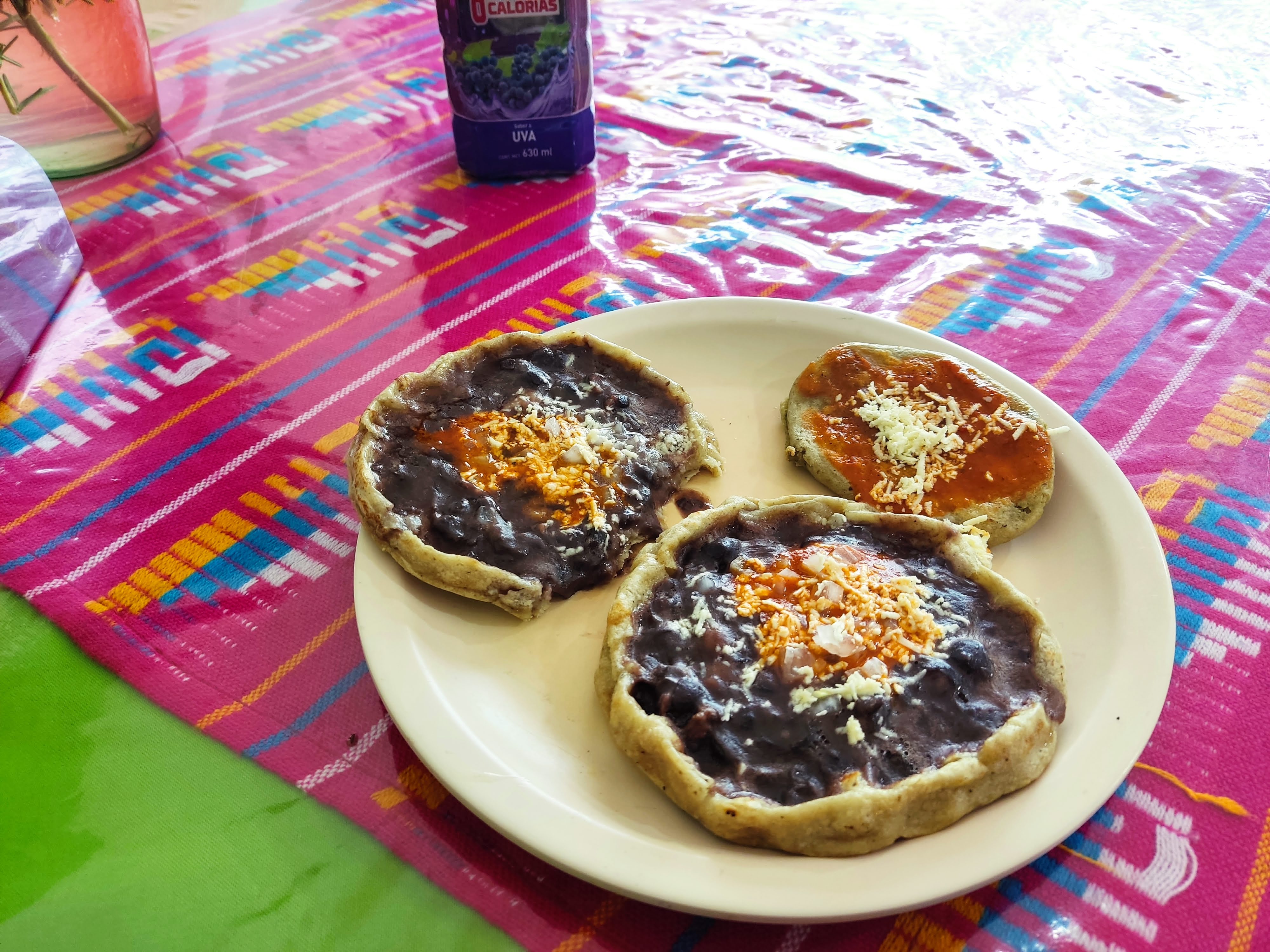 LOS TACONES, TAQUERÍA image 9