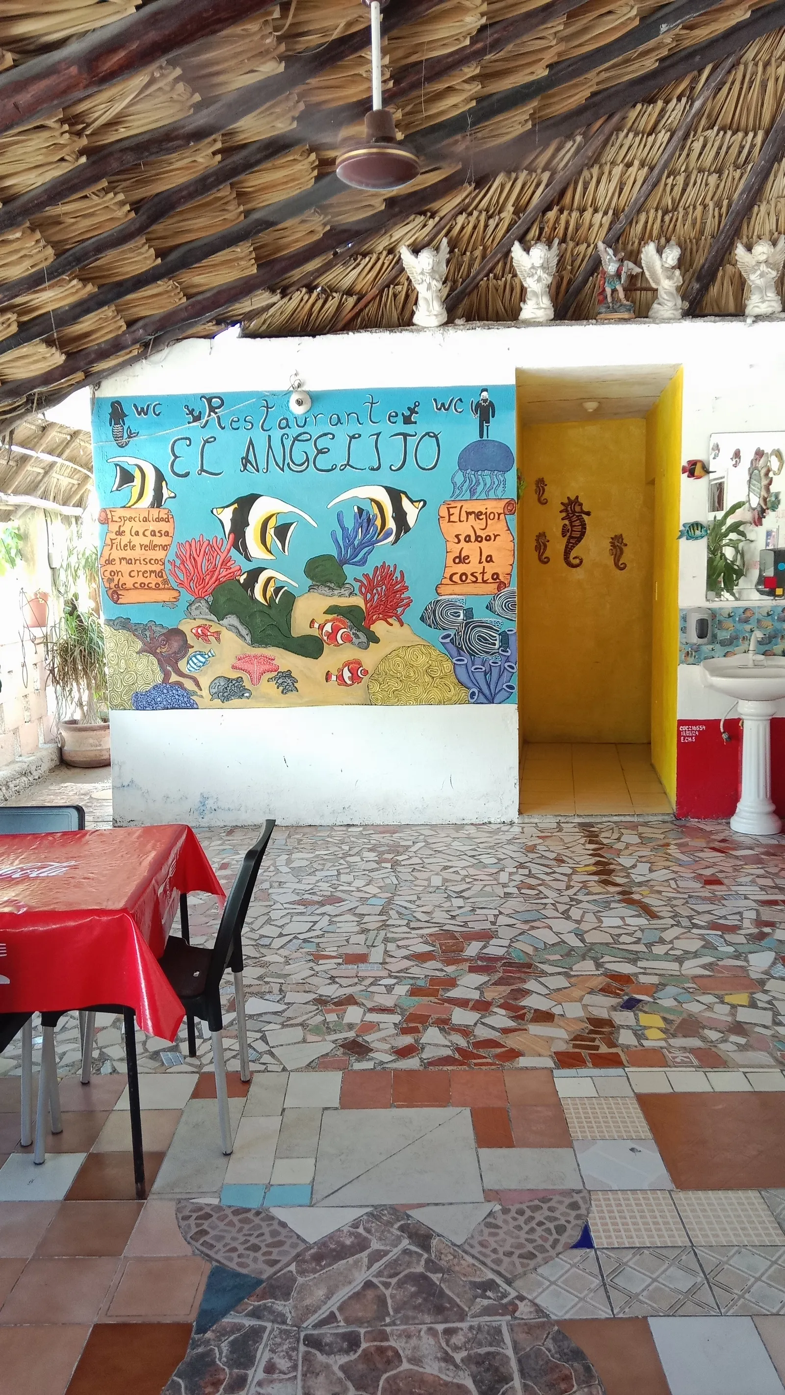 El Angelito image 7
