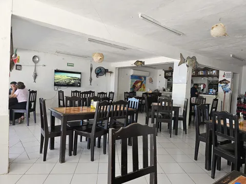 Restaurante Familiar "La Cueva del Buzo" image 5