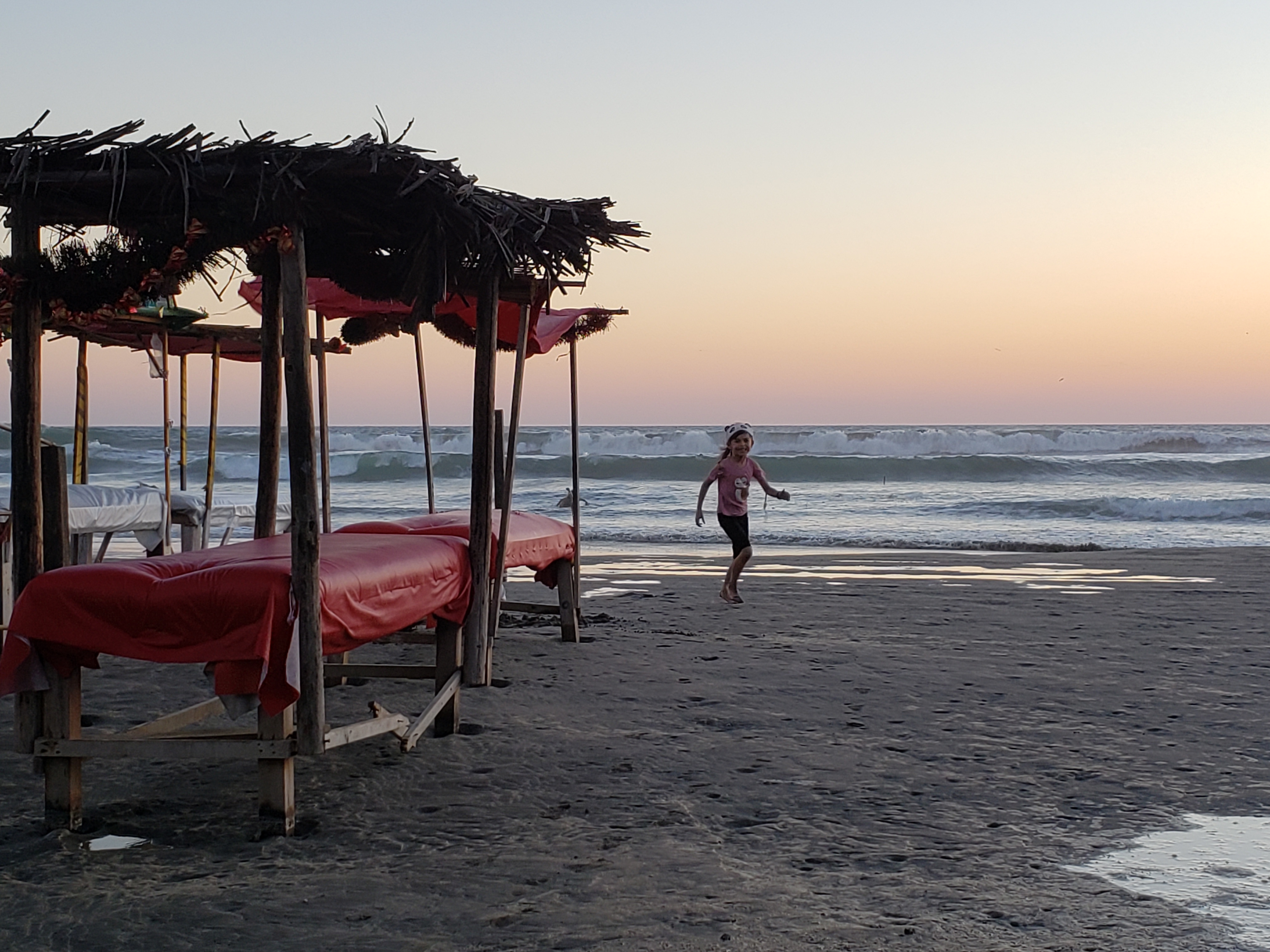 Restaurant-bar - PLAYA HERMOSA image 4
