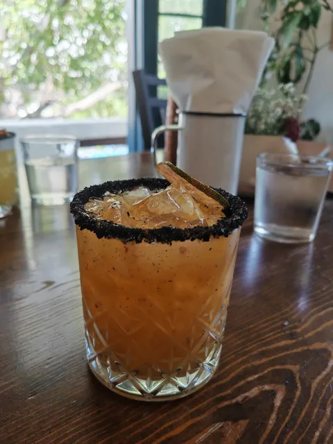 MALVERDE image 4