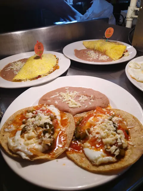 Tres Soles Desayunos image 3
