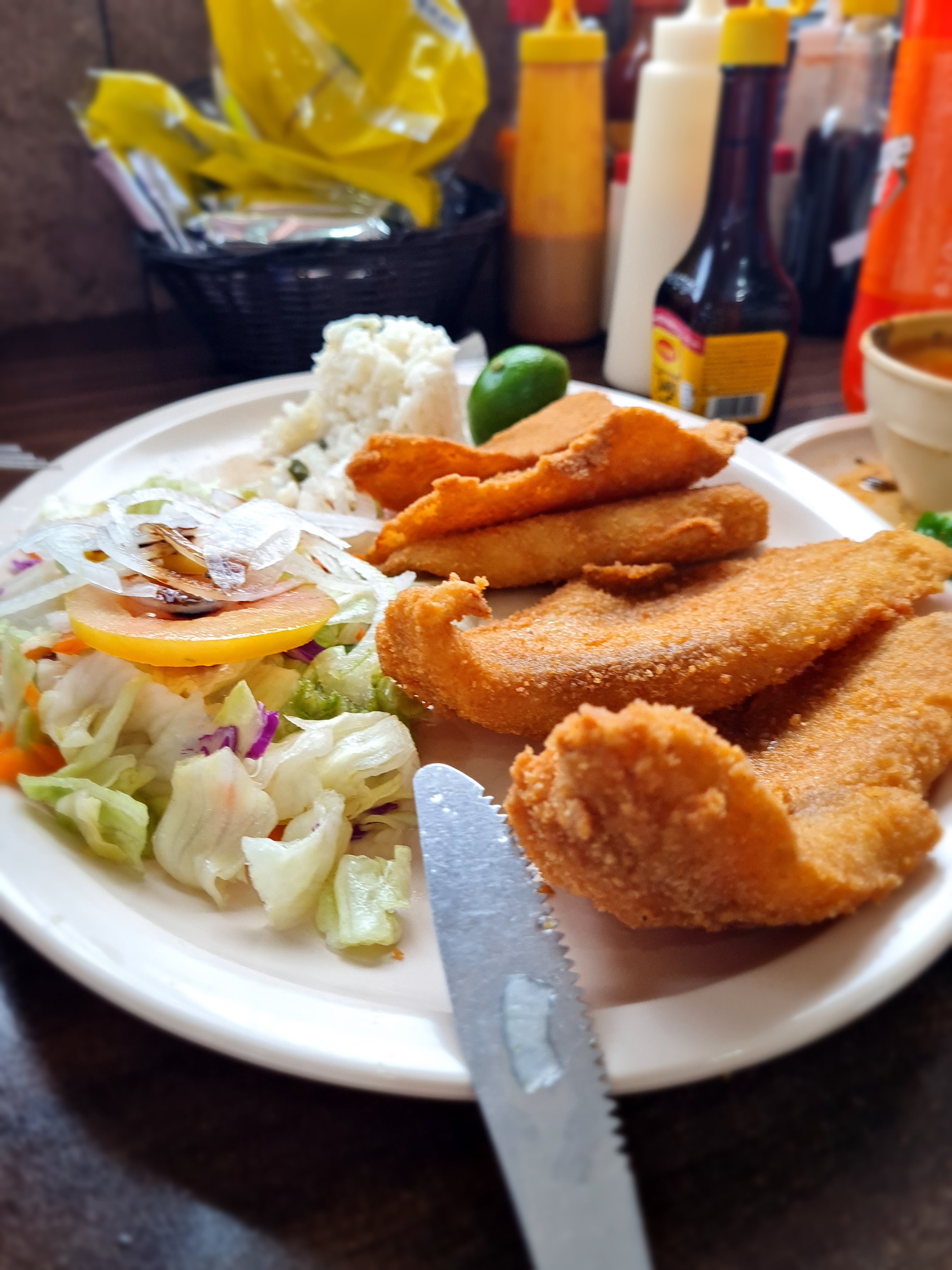 Marisquería El Güero image 7