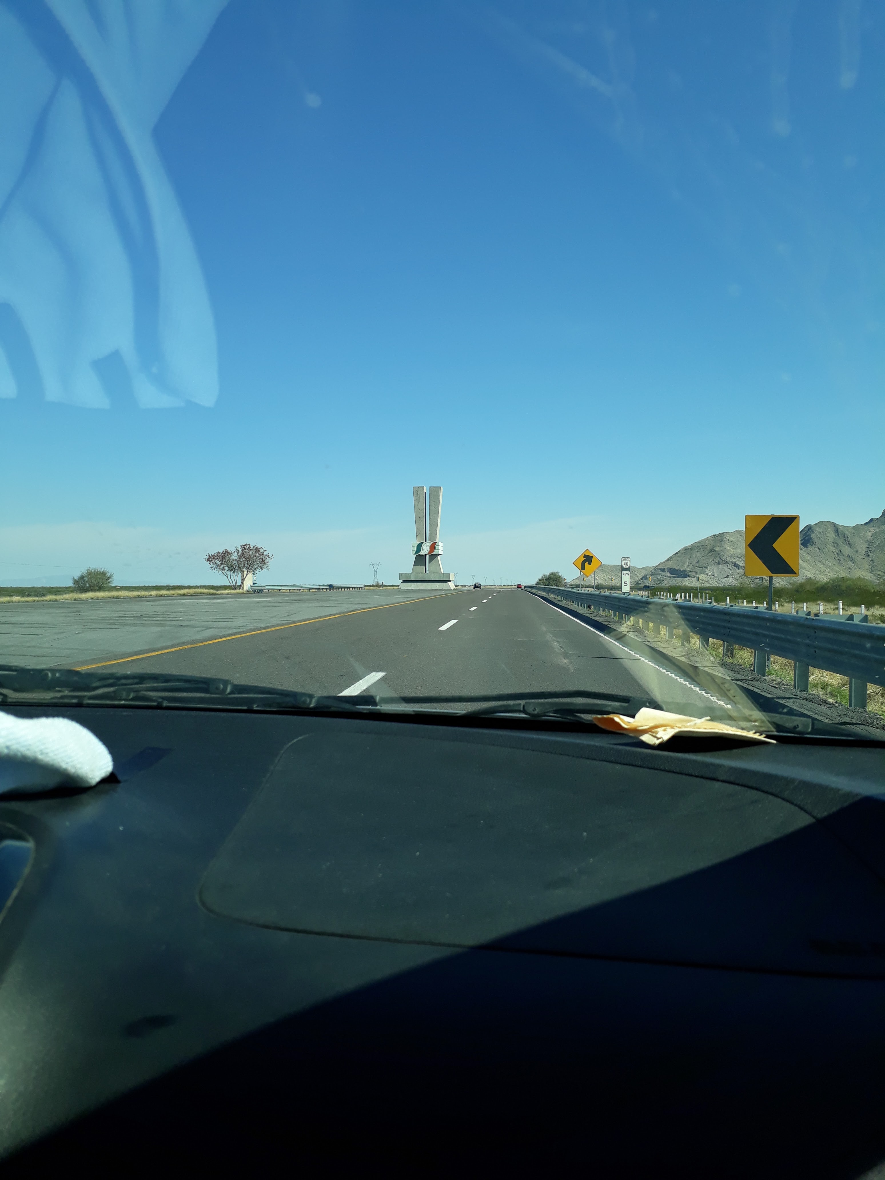 La Laguna Mar Y Tierra image 2