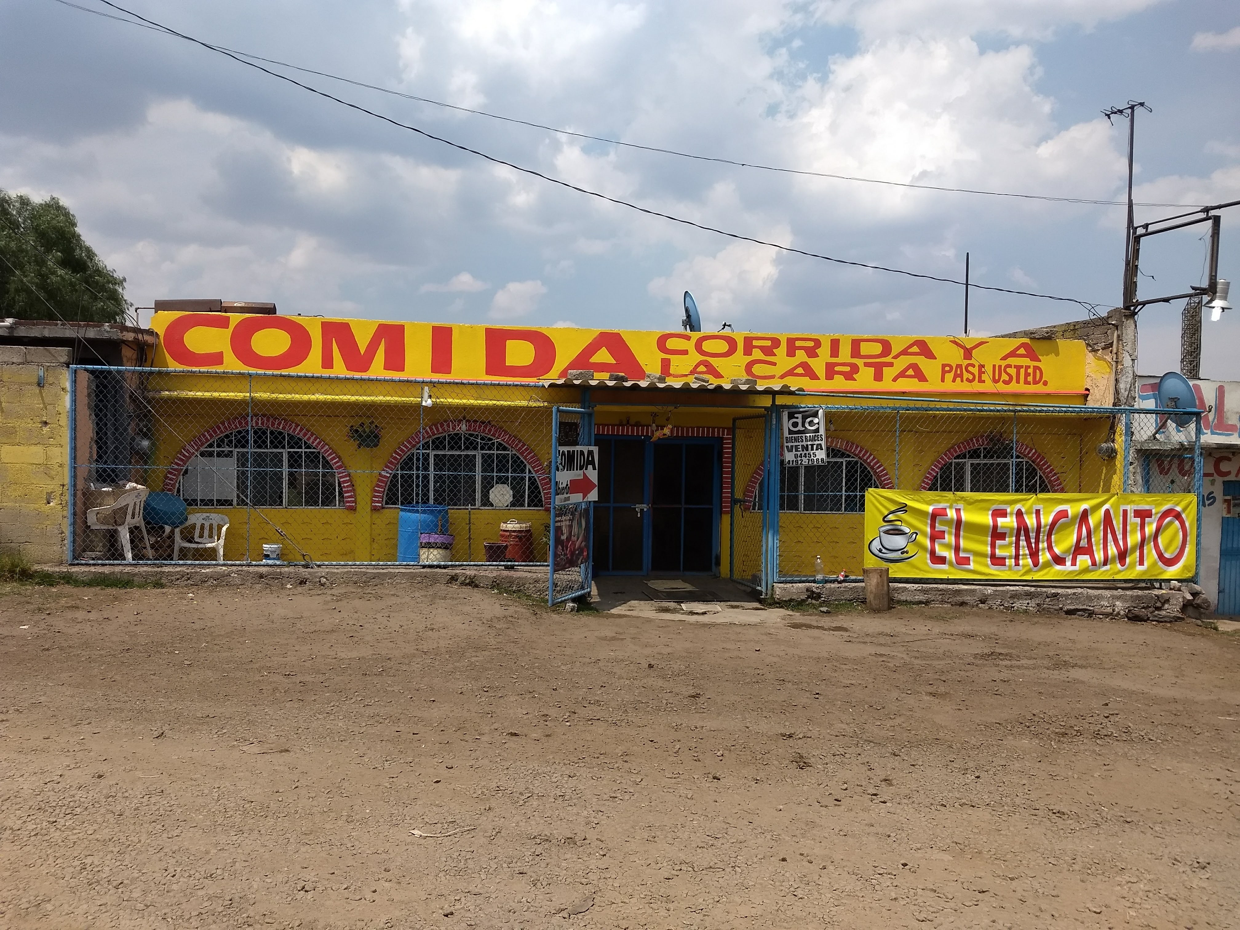 RESTAURANTE EL COLIBRI image 1