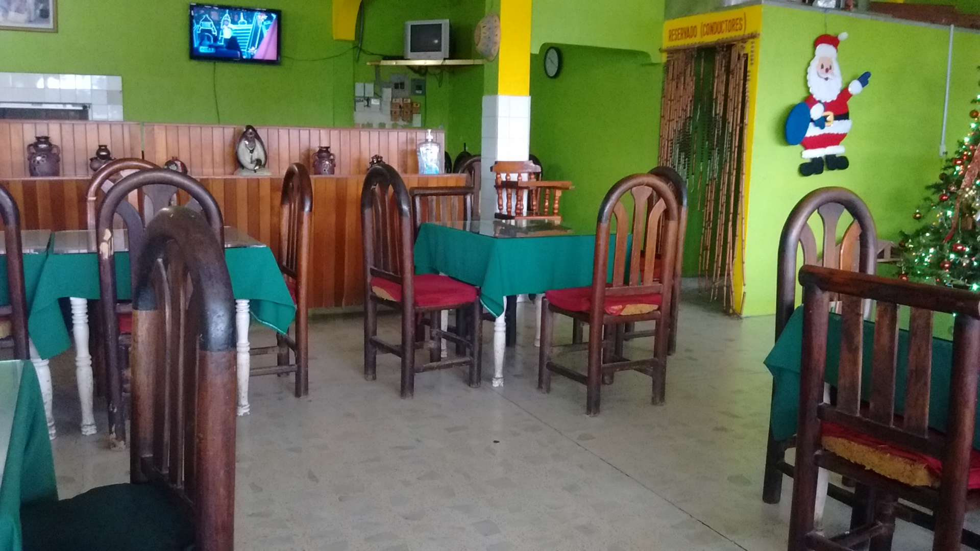 Restaurante yolis image 4