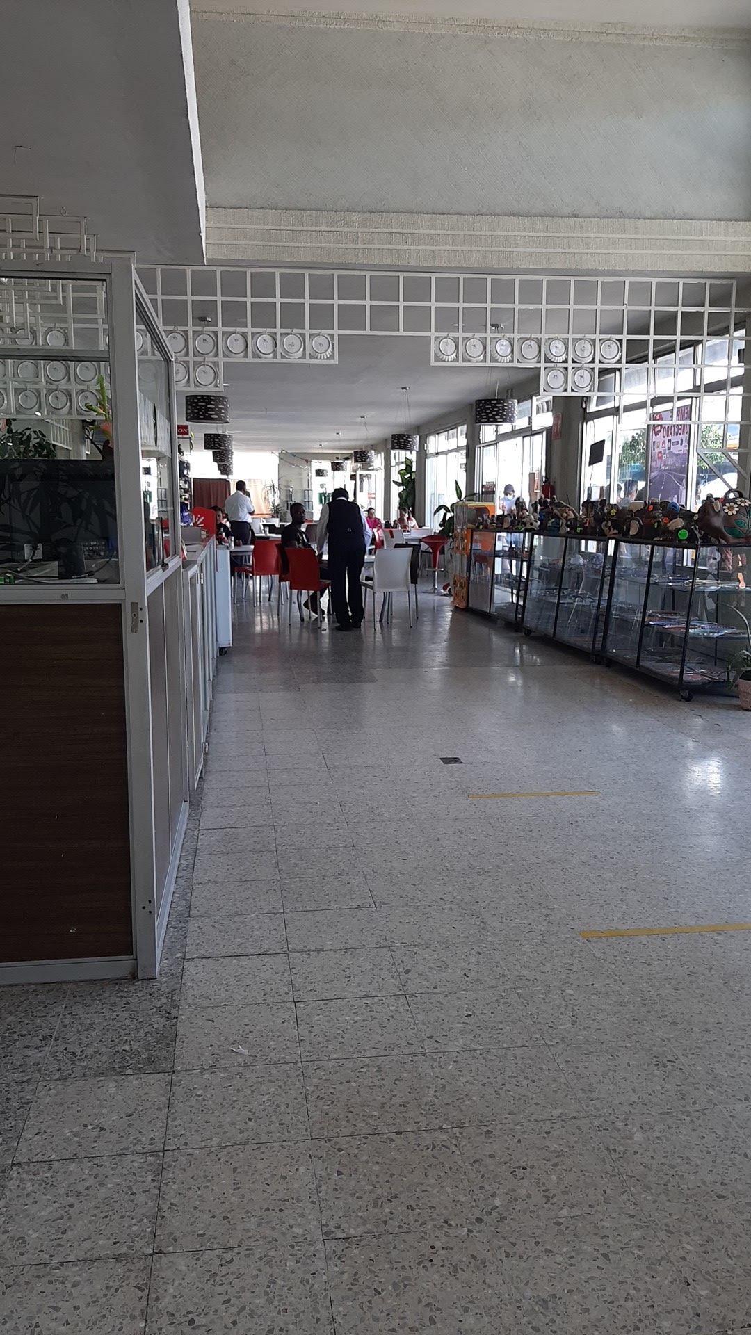 Restaurante yolis image 6