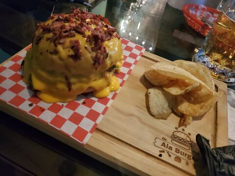 ALA BURGER image 6
