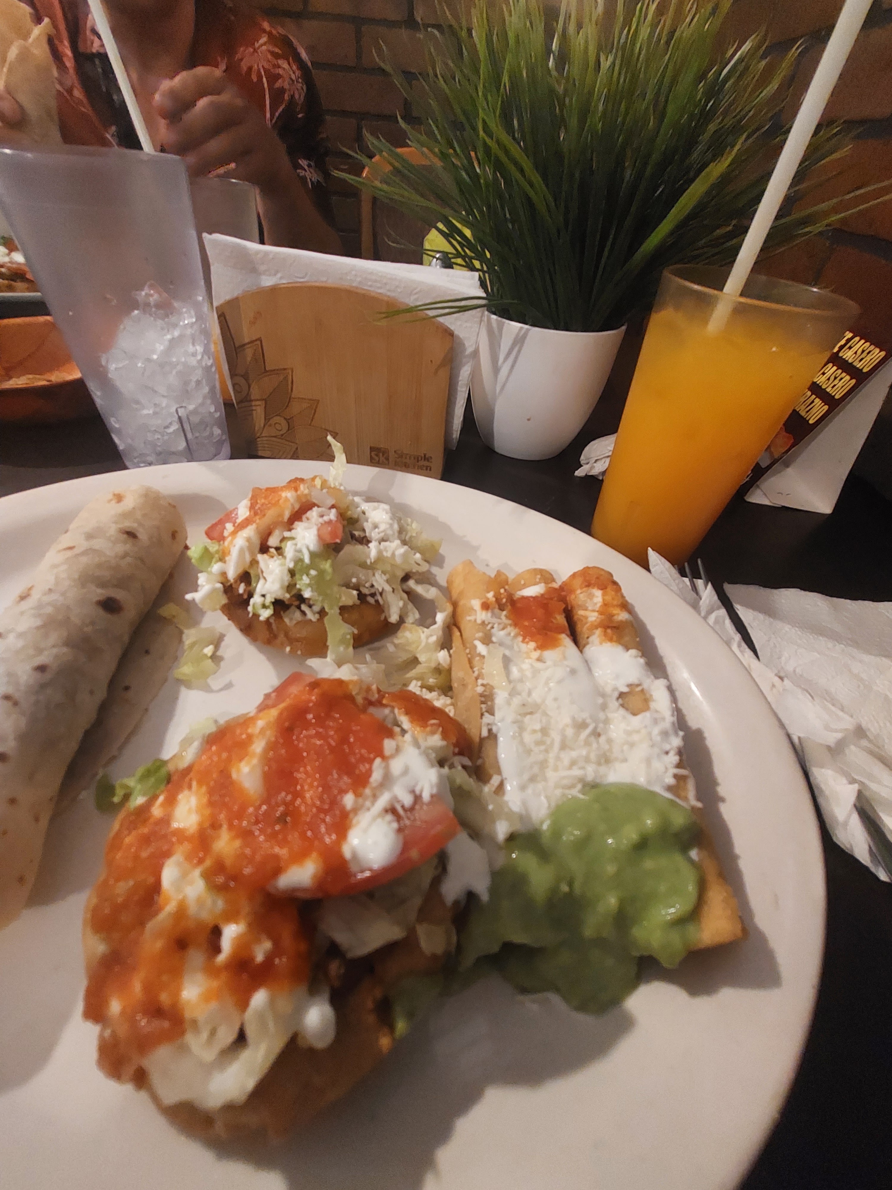 Restaurante La Cabaña image 4