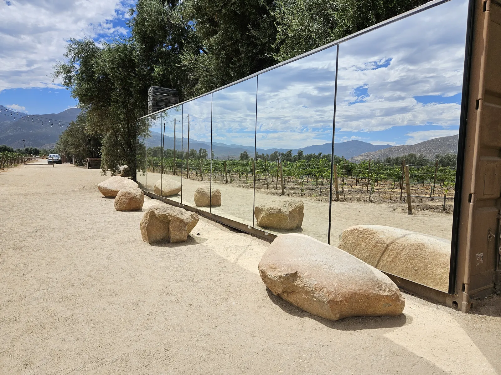 Bruma Wine Garden image 10