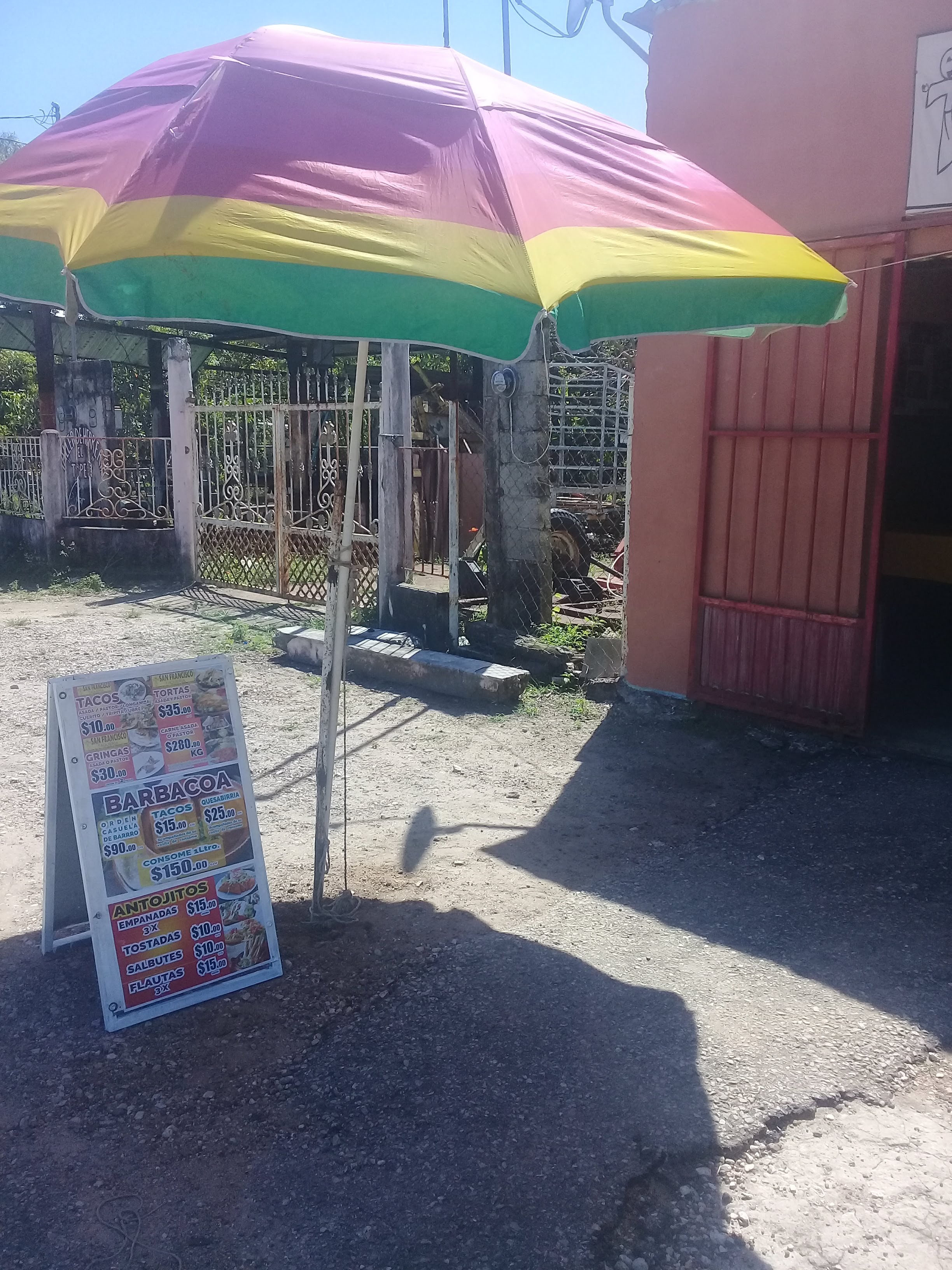 SAN FRANCISCO Taqueria y antojitos image 2