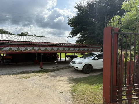 Mi casa Comedor image 8