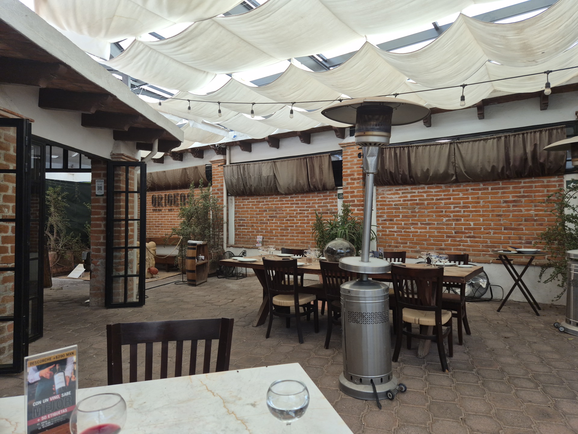 ORIGENS - Cocina Mediterranea image 5