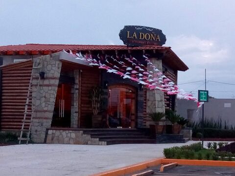 LA DOÑA RESTAURANT GOURMET image 1