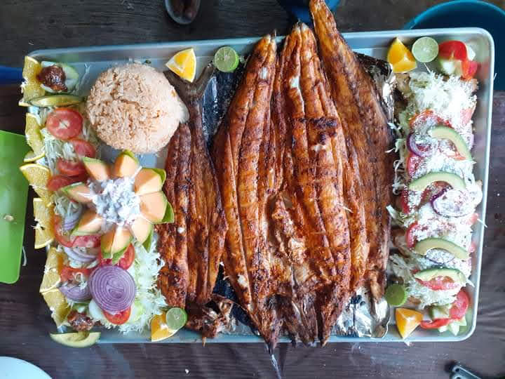 Restaurant y Marisquería: La Cabaña image 8