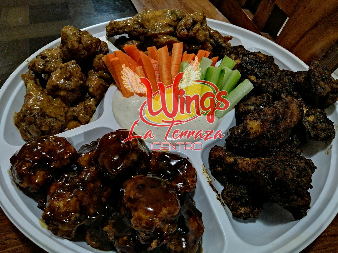 Wings La Terraza Centro image 5