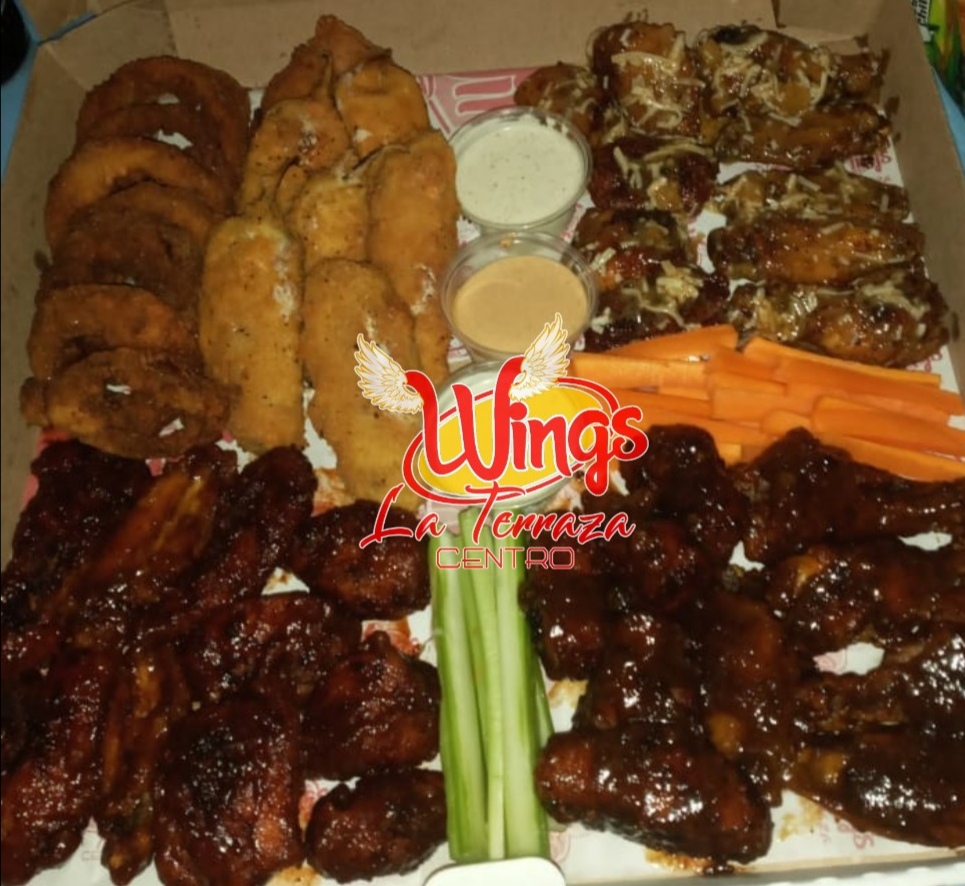 Wings La Terraza Centro image 9