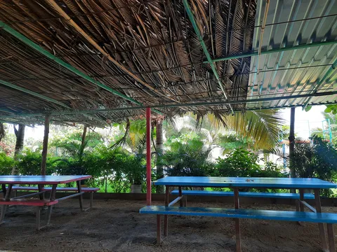 Alberca hermanos Rodríguez image 3