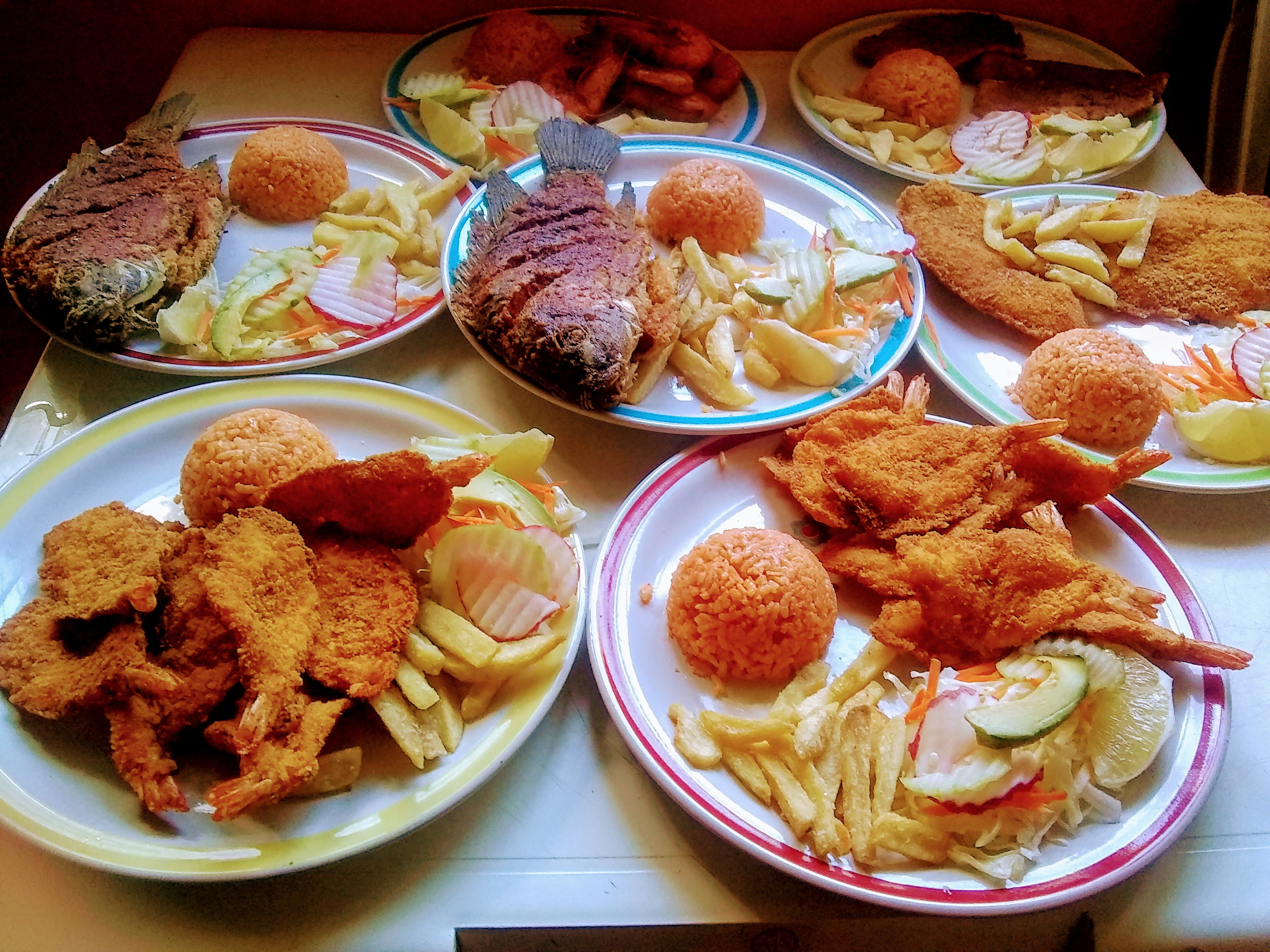 Restaurante familiar el refugio image 10