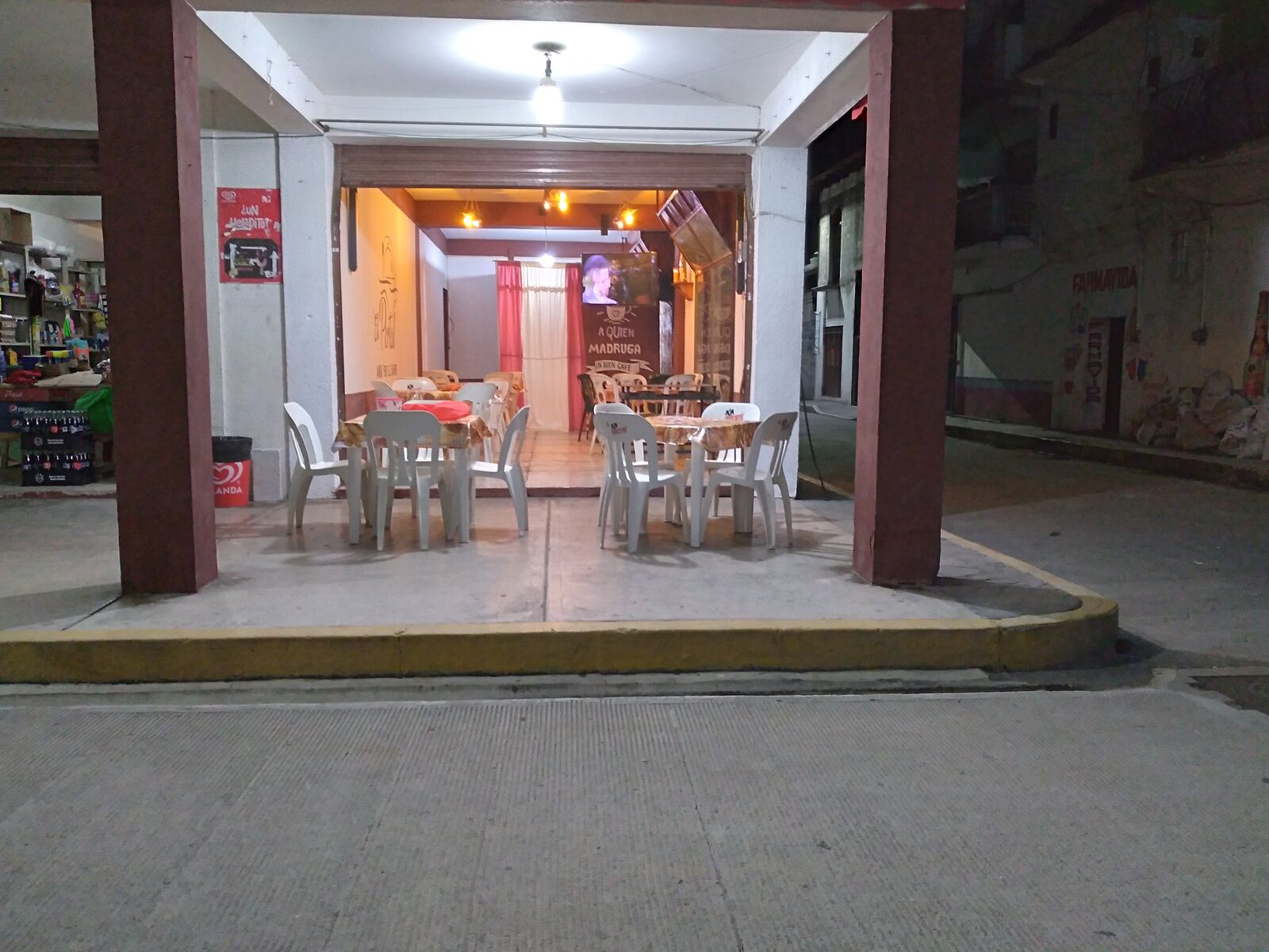 El Portal image 4